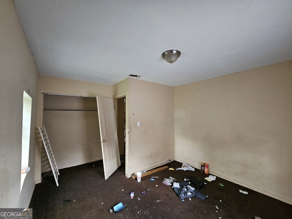 2118 Harden Street Property Photo 26