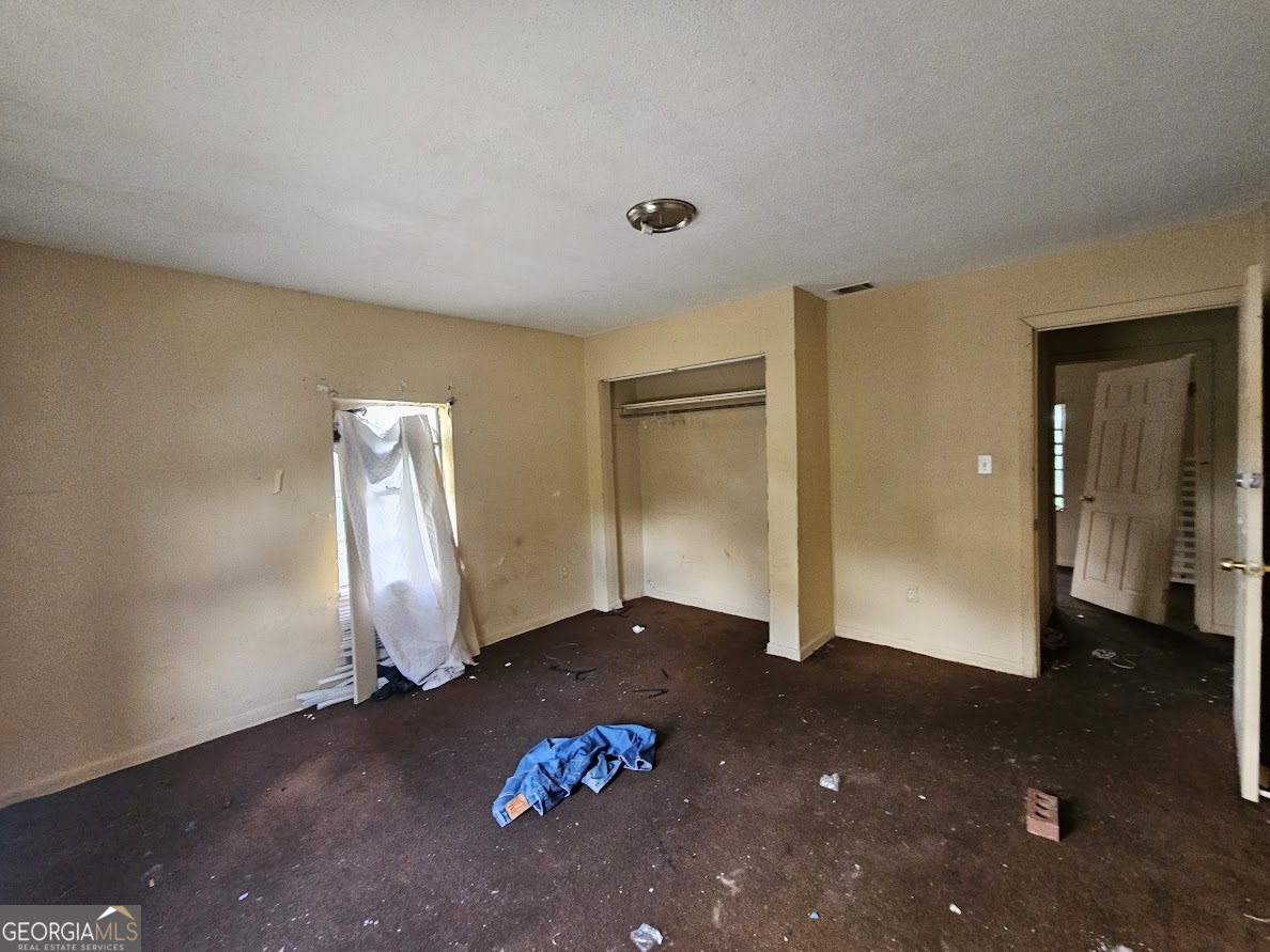 2118 Harden Street Property Photo 28