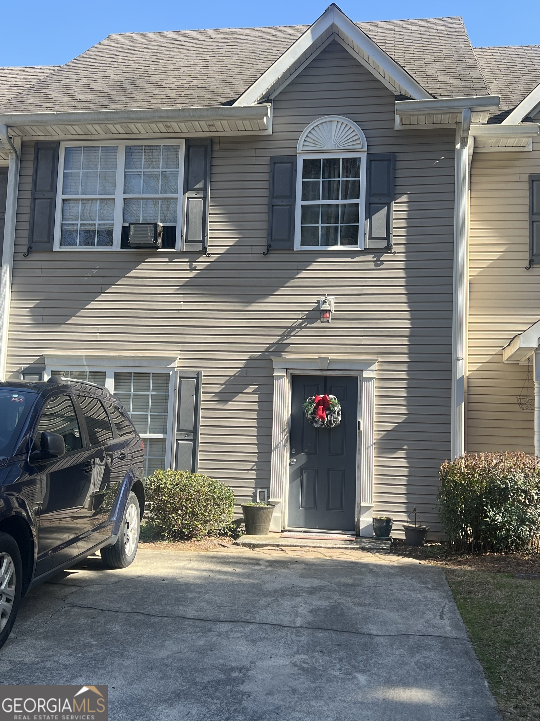 95 Dodd Boulevard Se Property Photo 1