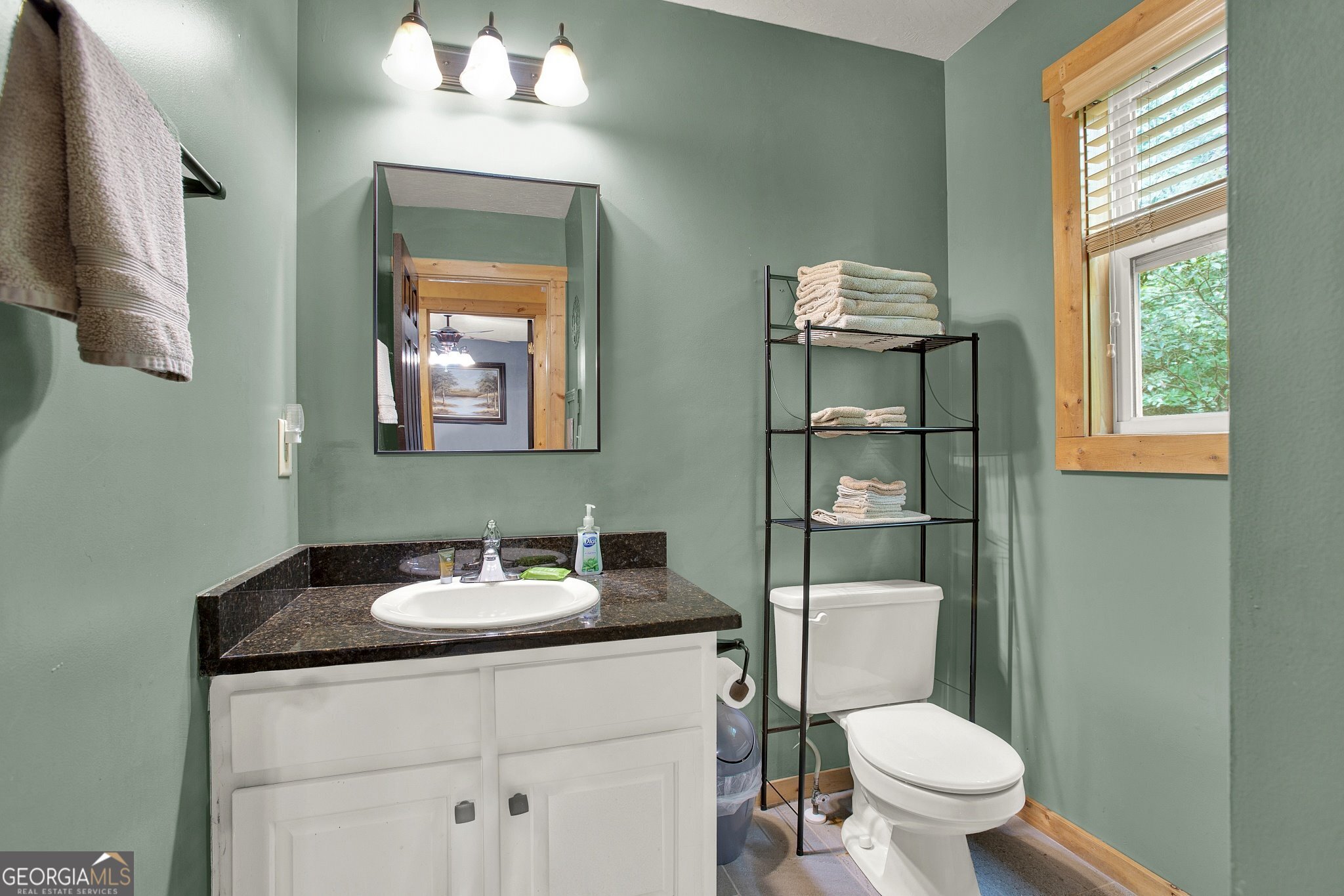 1122 Beaver Lake Drive Property Photo 19