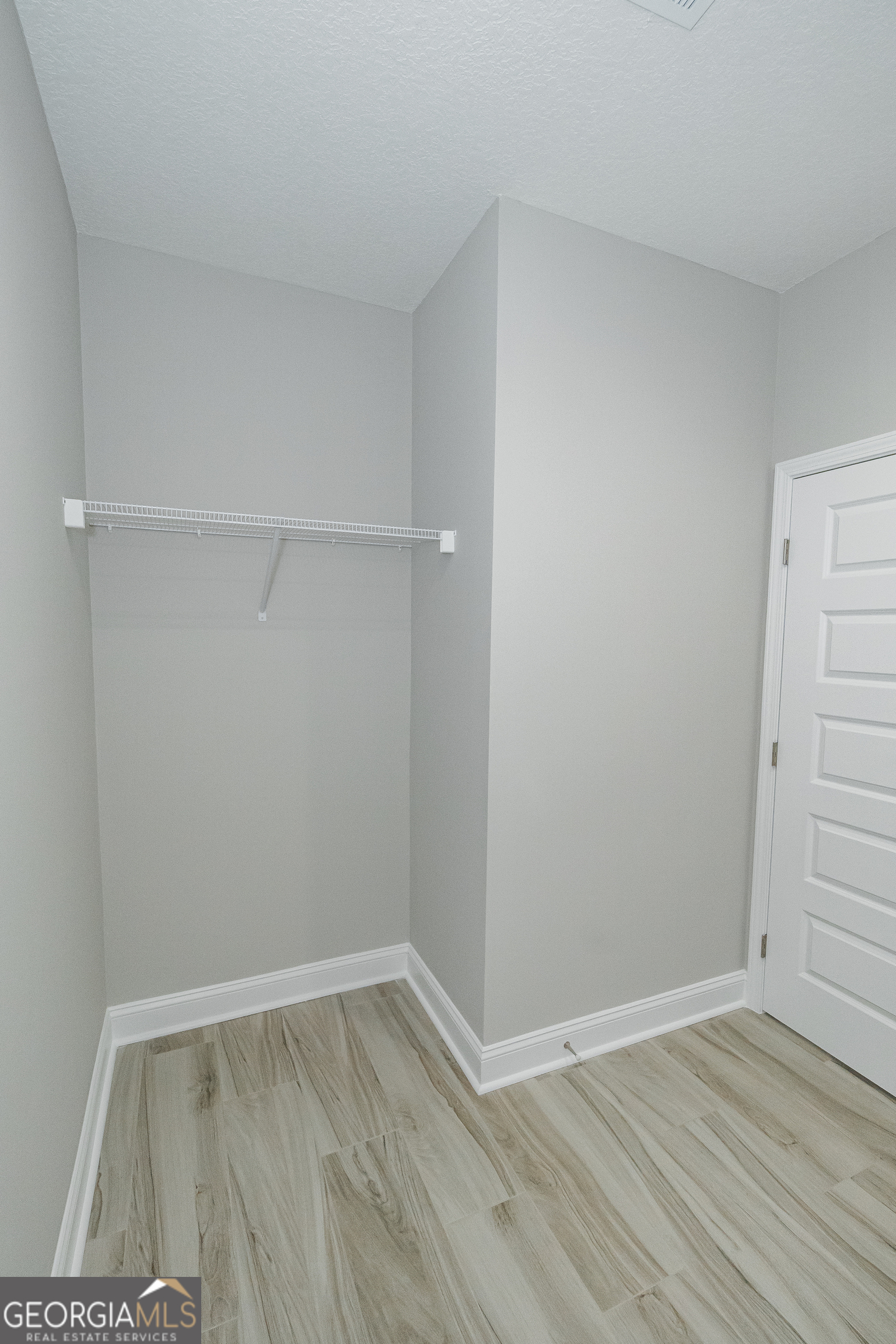 216 The Villas Way Property Photo 24