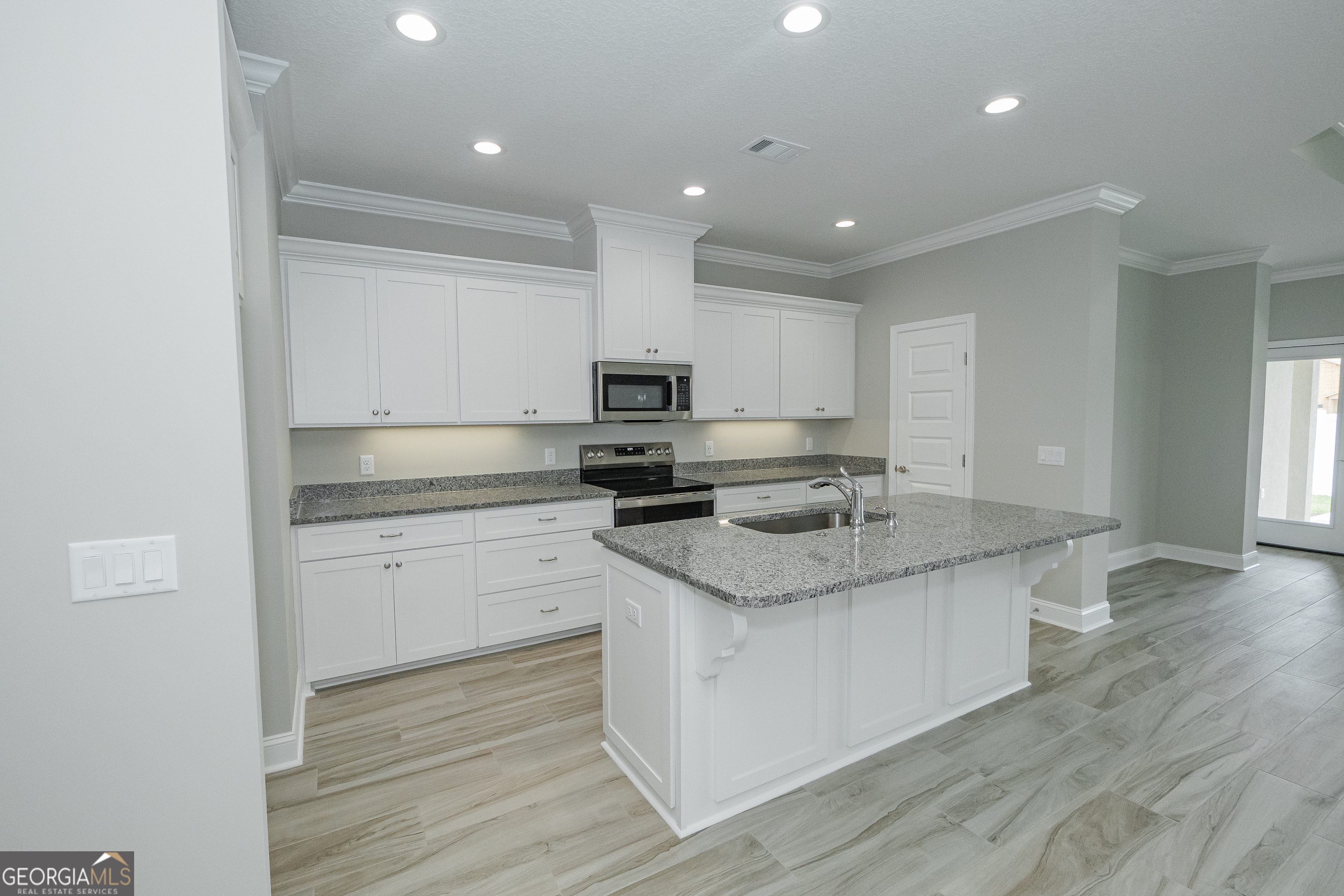 216 The Villas Way Property Photo 27