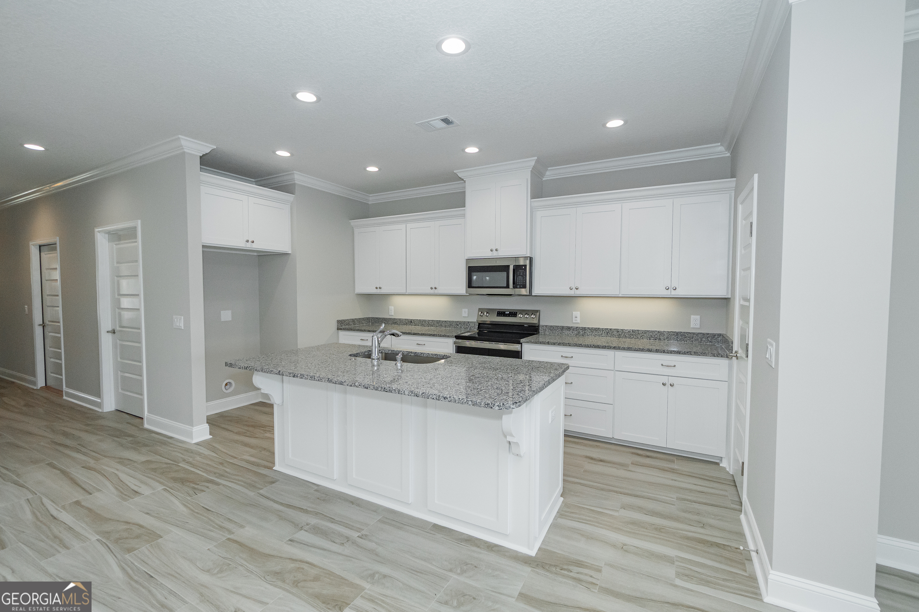 216 The Villas Way Property Photo 28