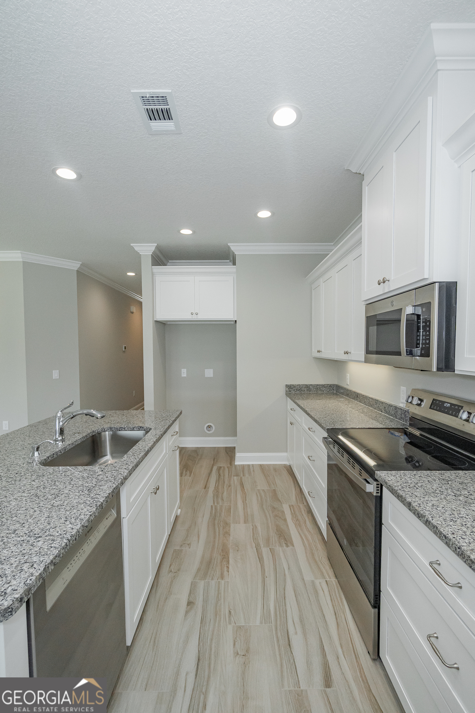 216 The Villas Way Property Photo 29