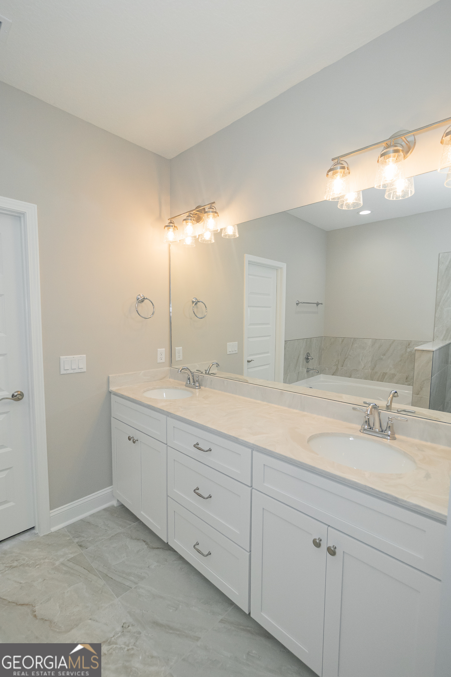 216 The Villas Way Property Photo 49