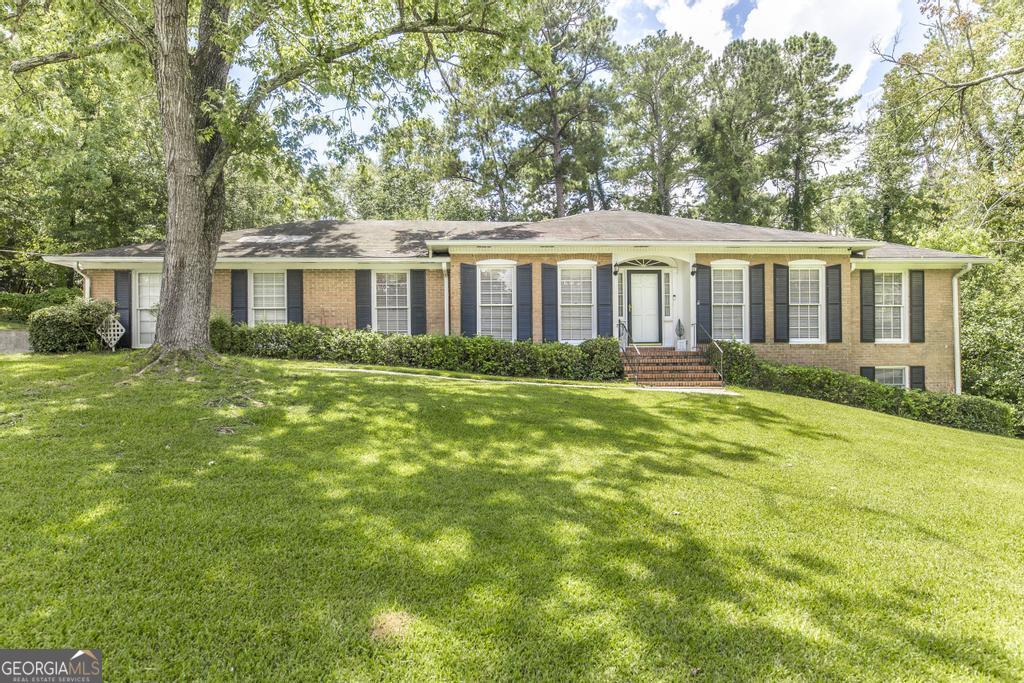 4630 Sprucewood Drive Property Photo 1