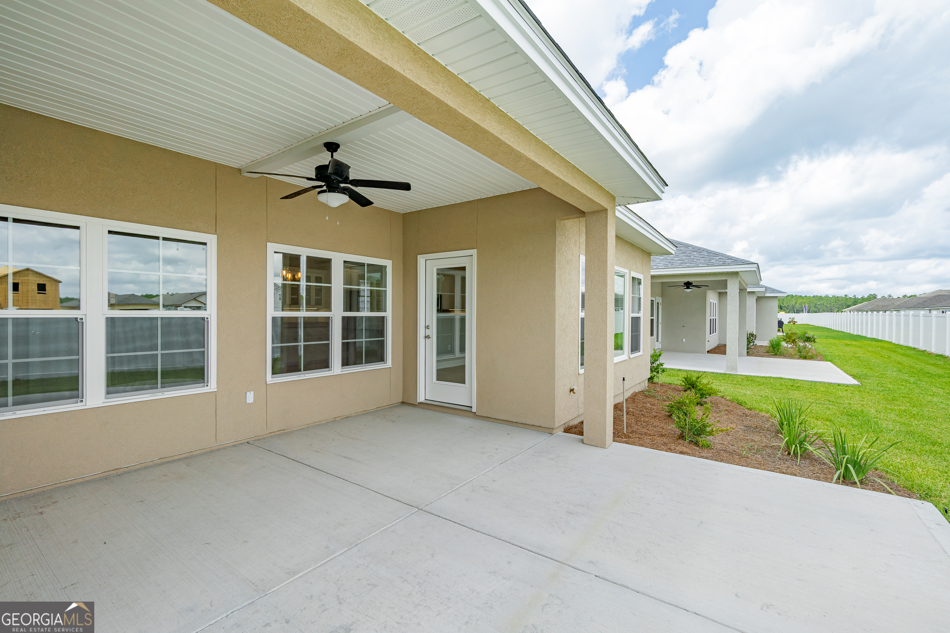 218 The Villas Way Property Photo 3
