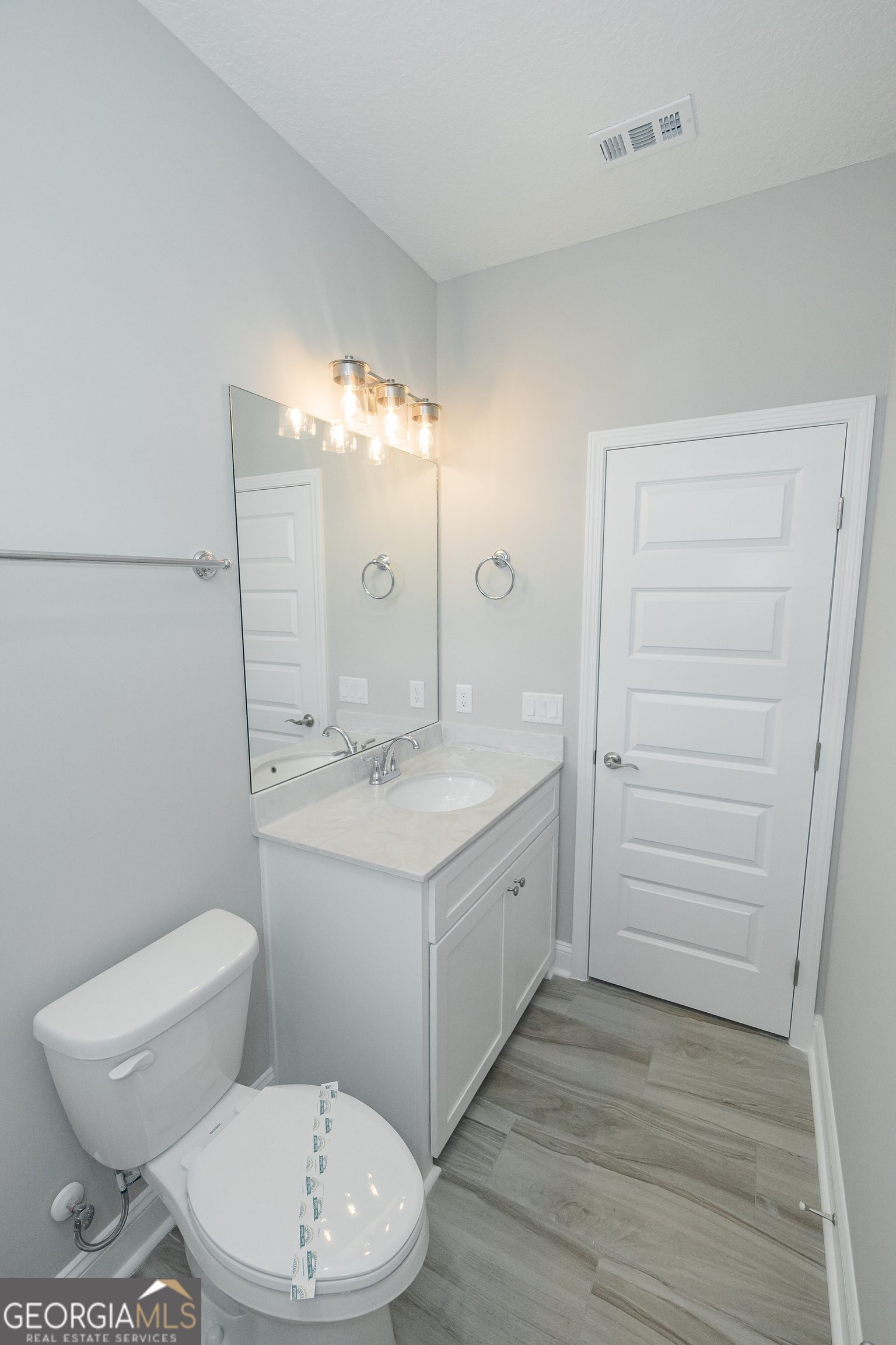 218 The Villas Way Property Photo 13
