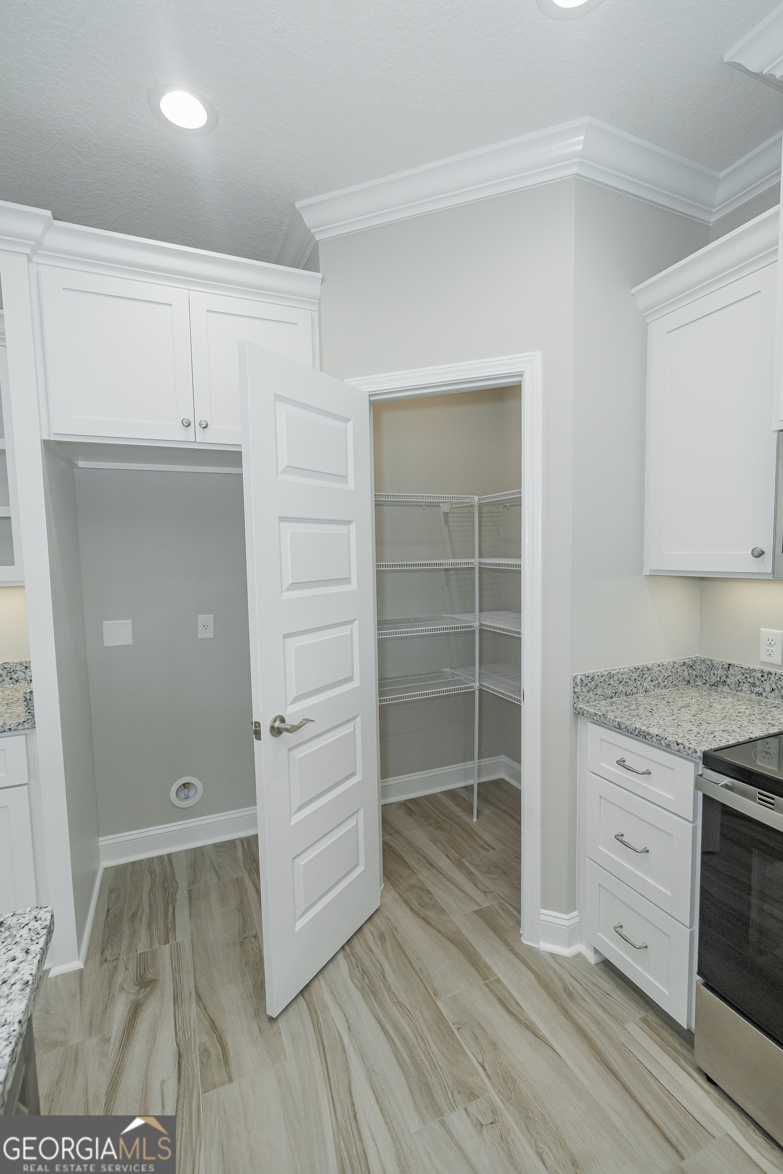 218 The Villas Way Property Photo 32