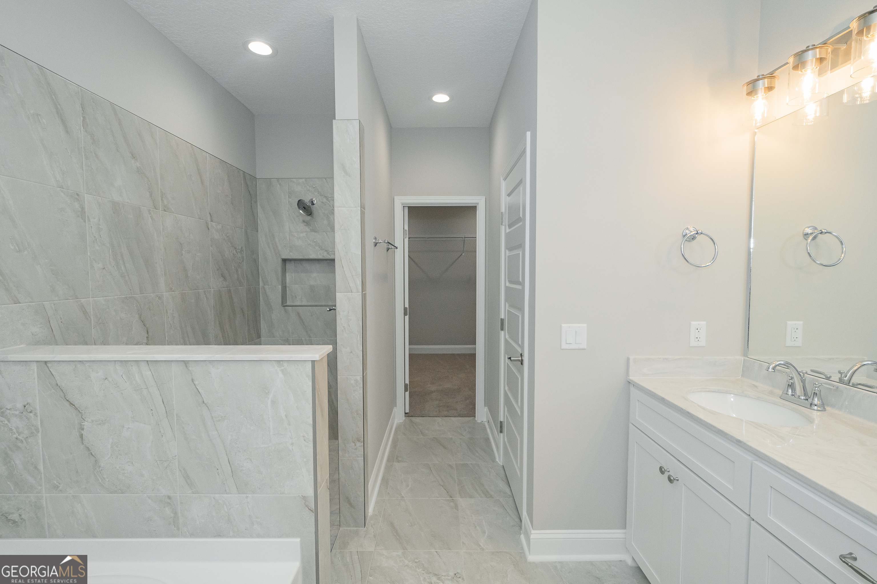 218 The Villas Way Property Photo 41