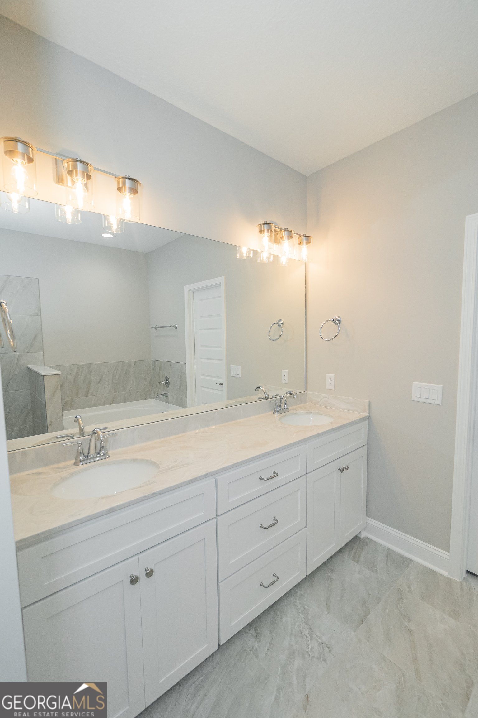 218 The Villas Way Property Photo 42