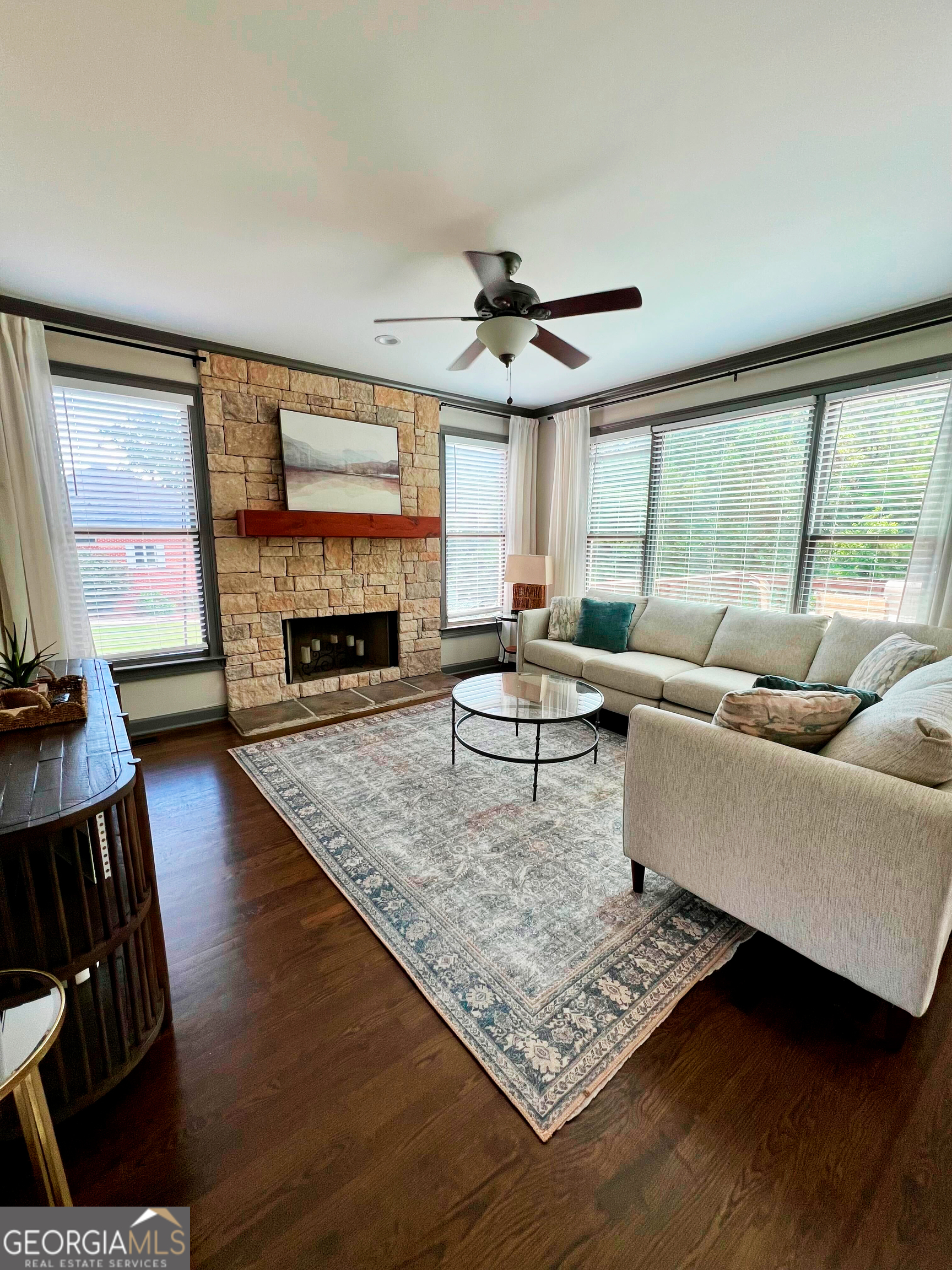 10 Bridlewood Court Property Photo 2