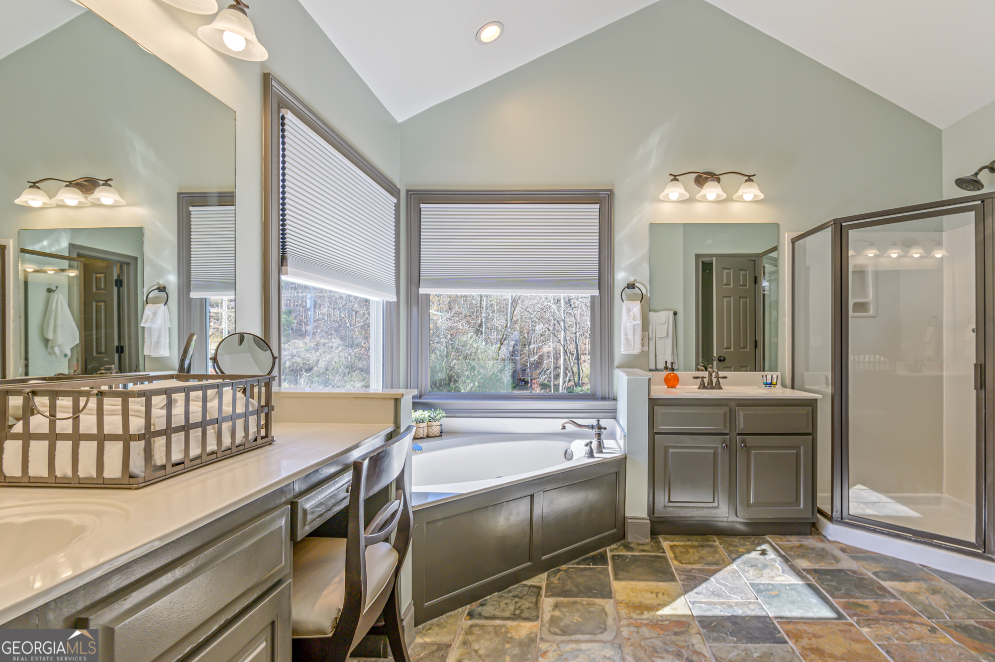 10 Bridlewood Court Property Photo 29