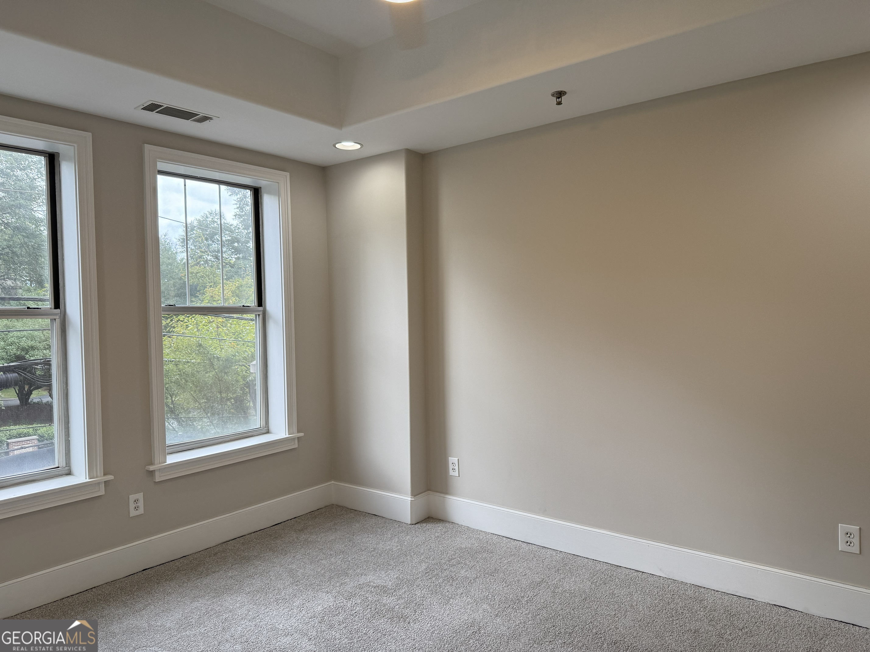 2255 Peachtree Road Ne # 322 Property Photo 14