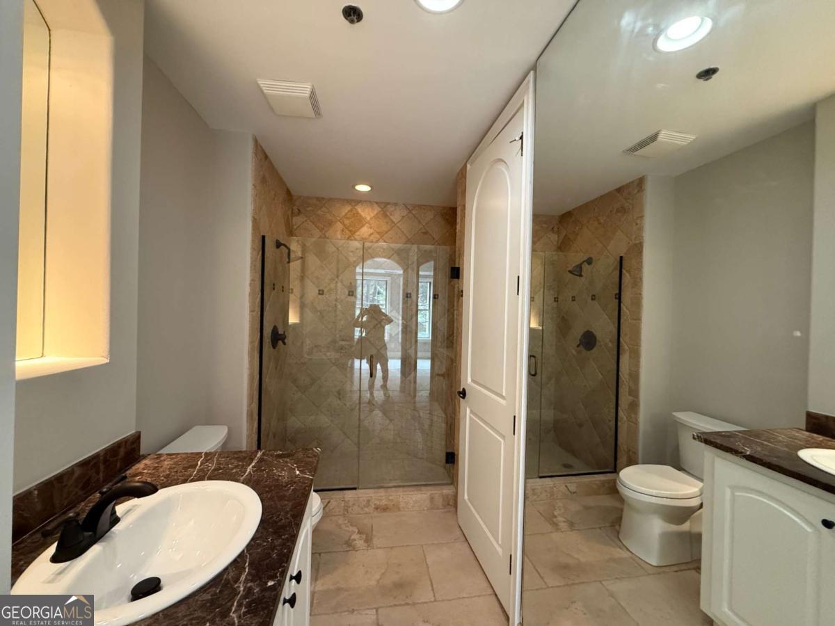 2255 Peachtree Road Ne # 322 Property Photo 16