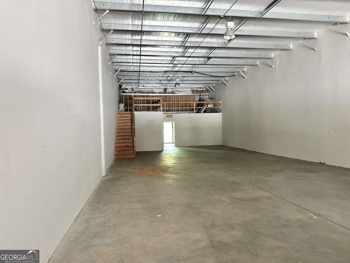 1040 Commerce Court # 4 Property Photo 13