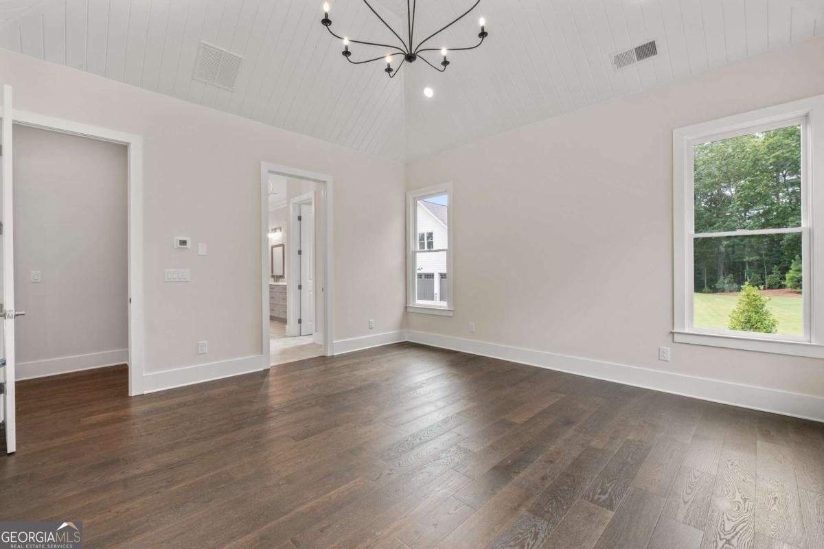 1009 Crossroads Trail Property Photo 21