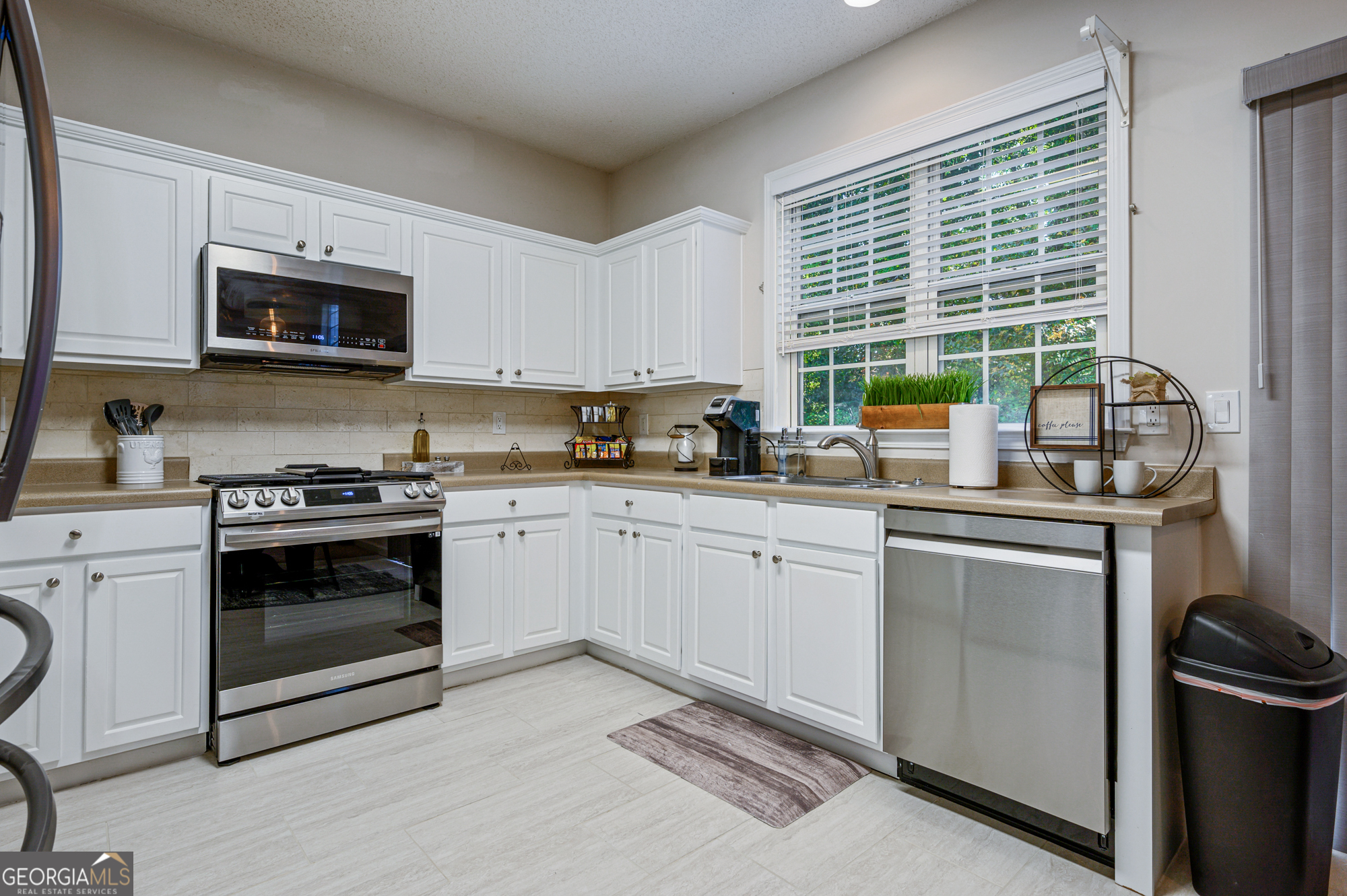 206 Persimmon Trail Property Photo 10