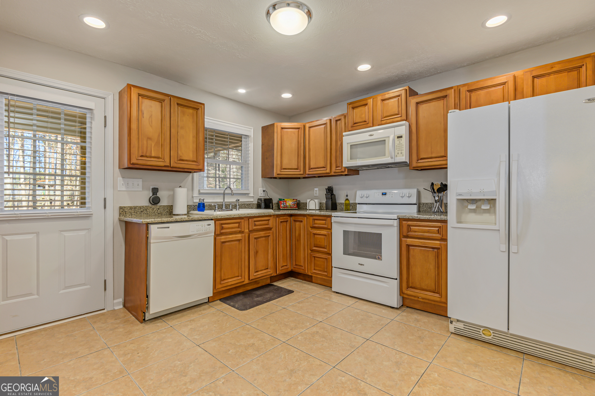 27 W Ridge Drive Se Property Photo 10