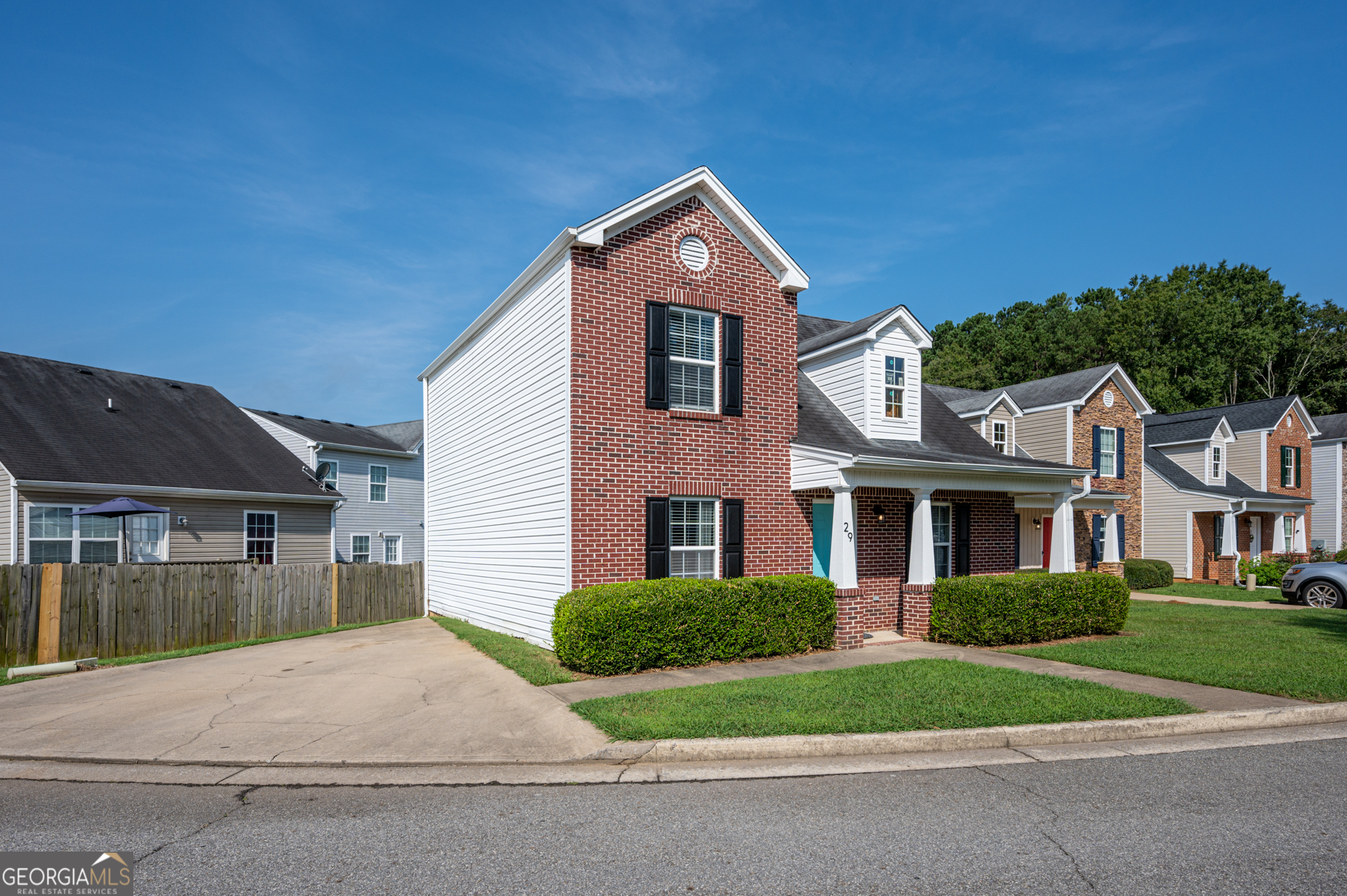29 Middleton Court Property Photo 26