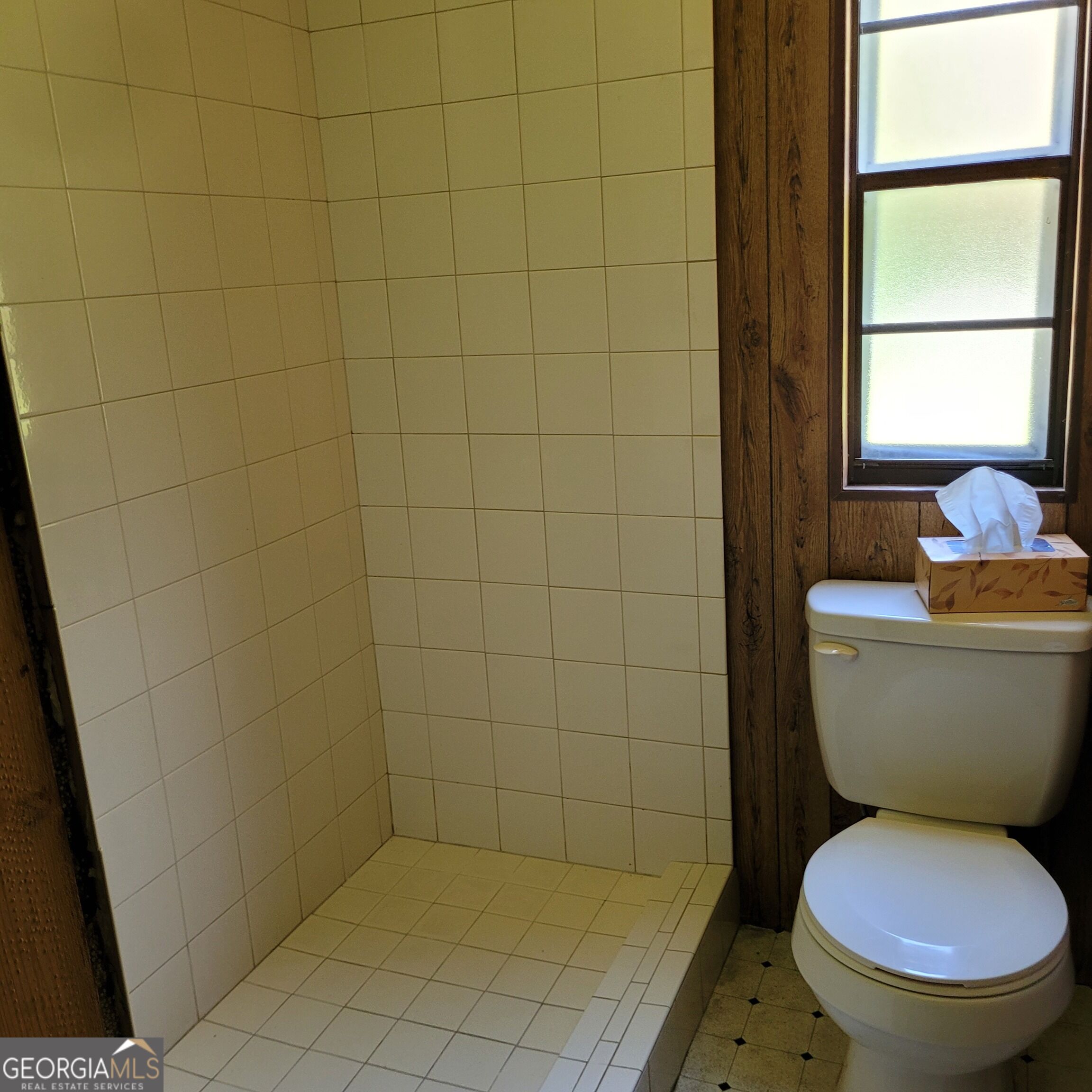 1820 Ridge Road Property Photo 9