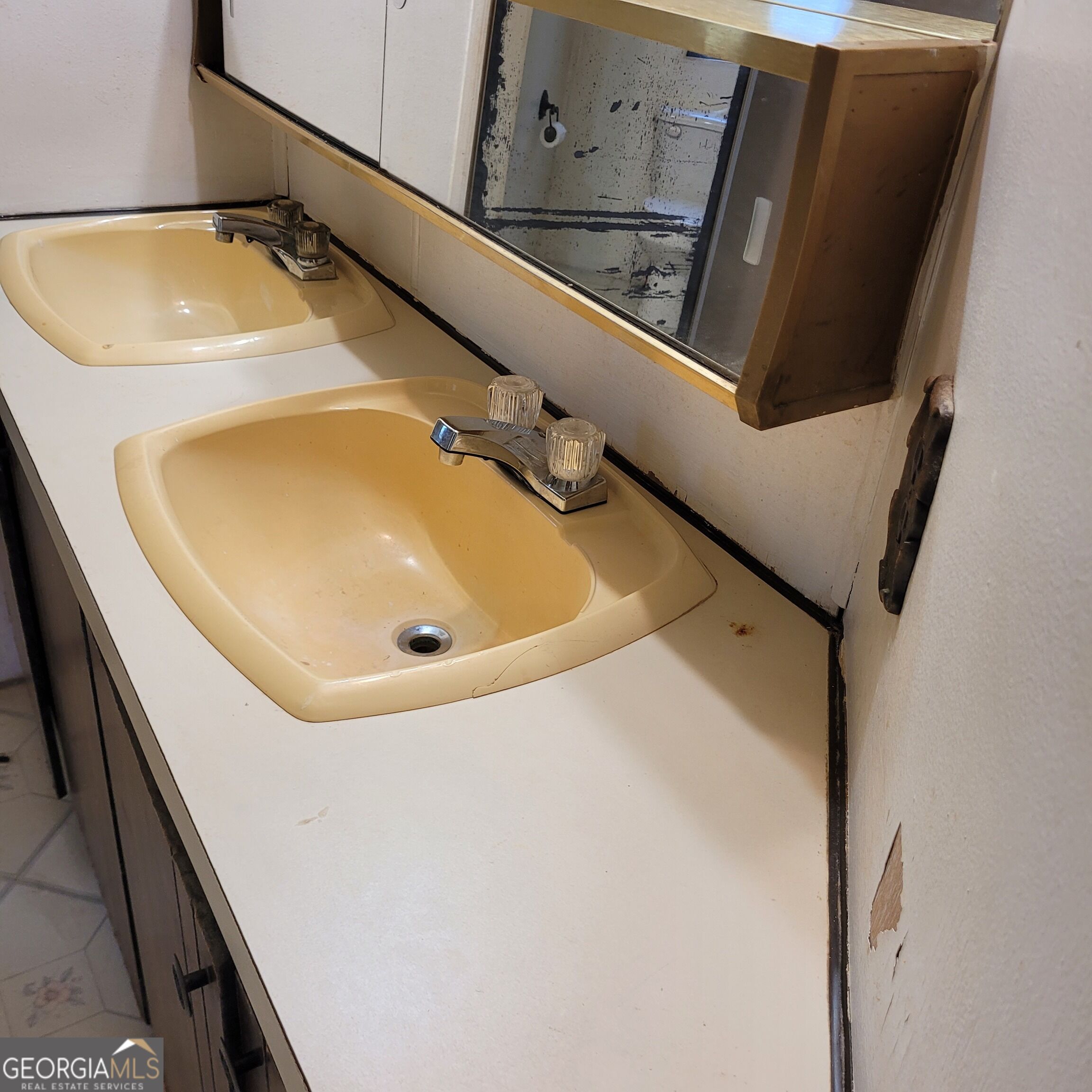 1820 Ridge Road Property Photo 12