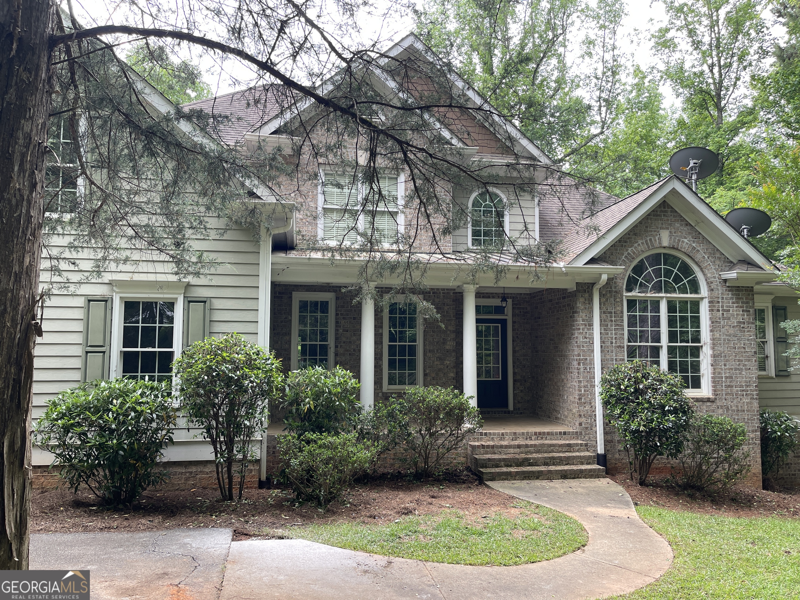 3910 Barnett Shoals Road S Property Photo 2