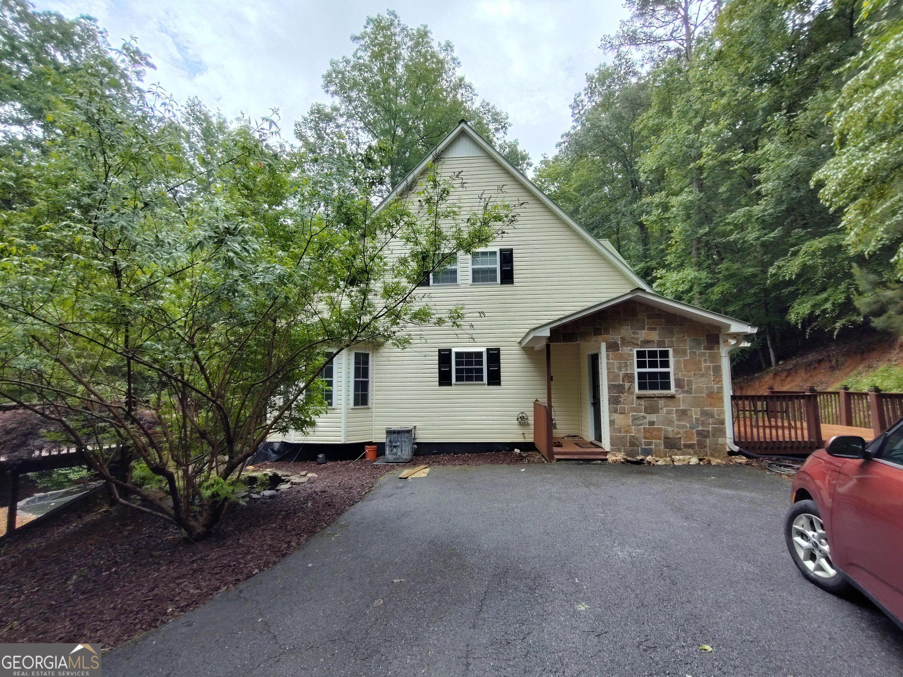 661 Navaho Way # 5631 Property Photo 2