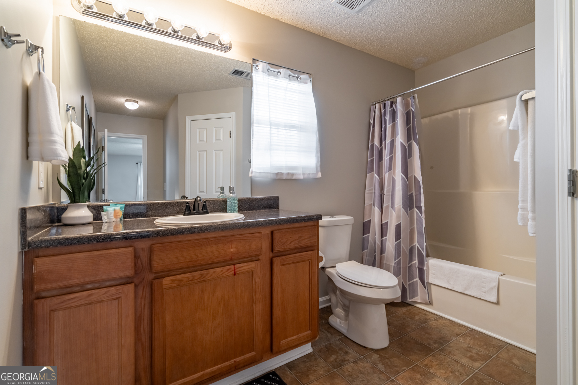 106 Middlebrook Drive Property Photo 14