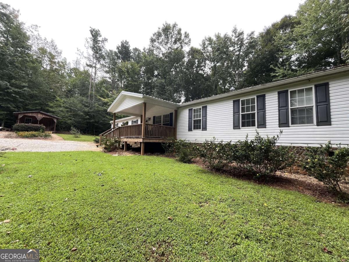 1195 Watts Road Property Photo 1