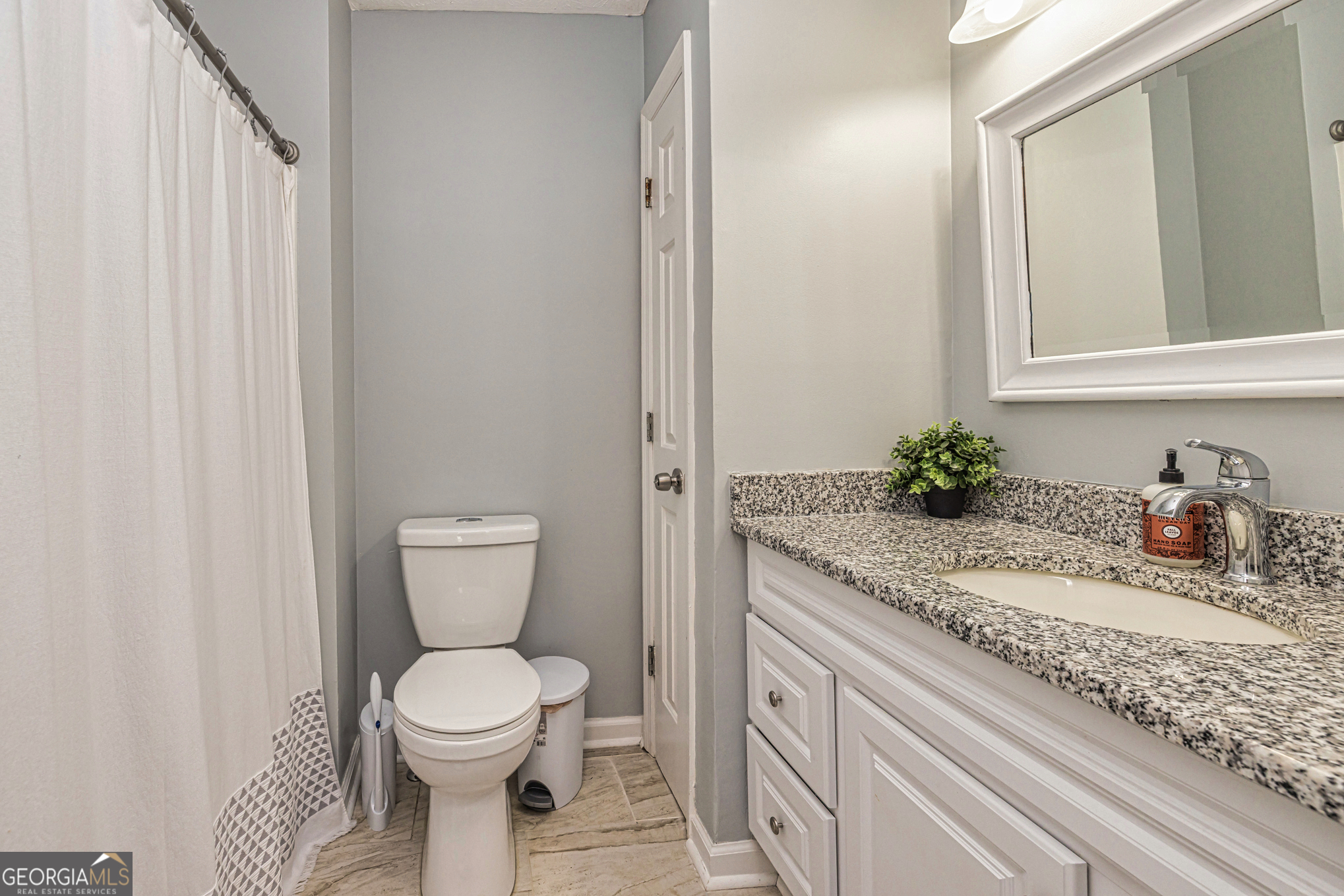 80 Prestigious Place Property Photo 17