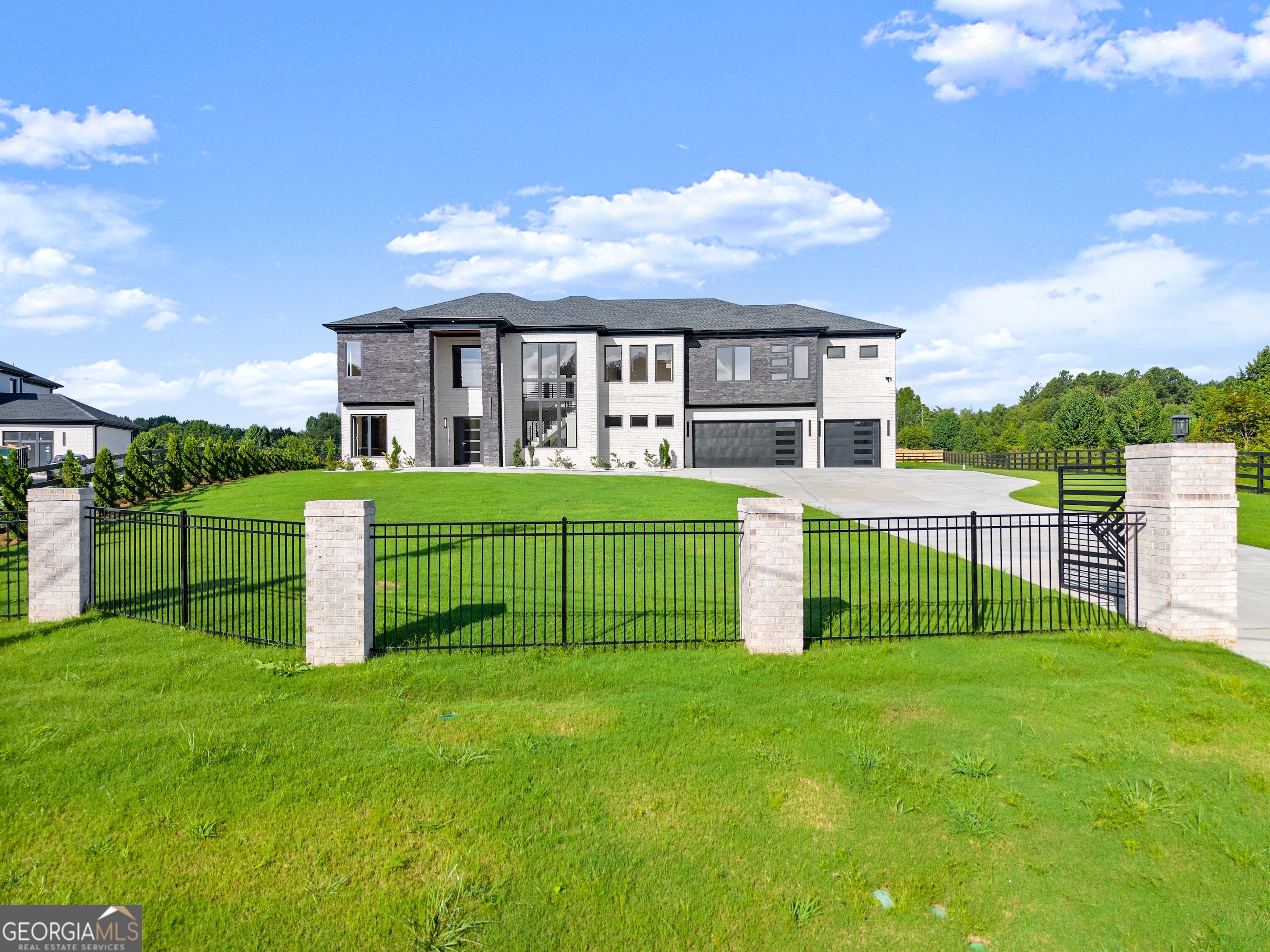 2021 Jones Phillips Road Property Photo 1