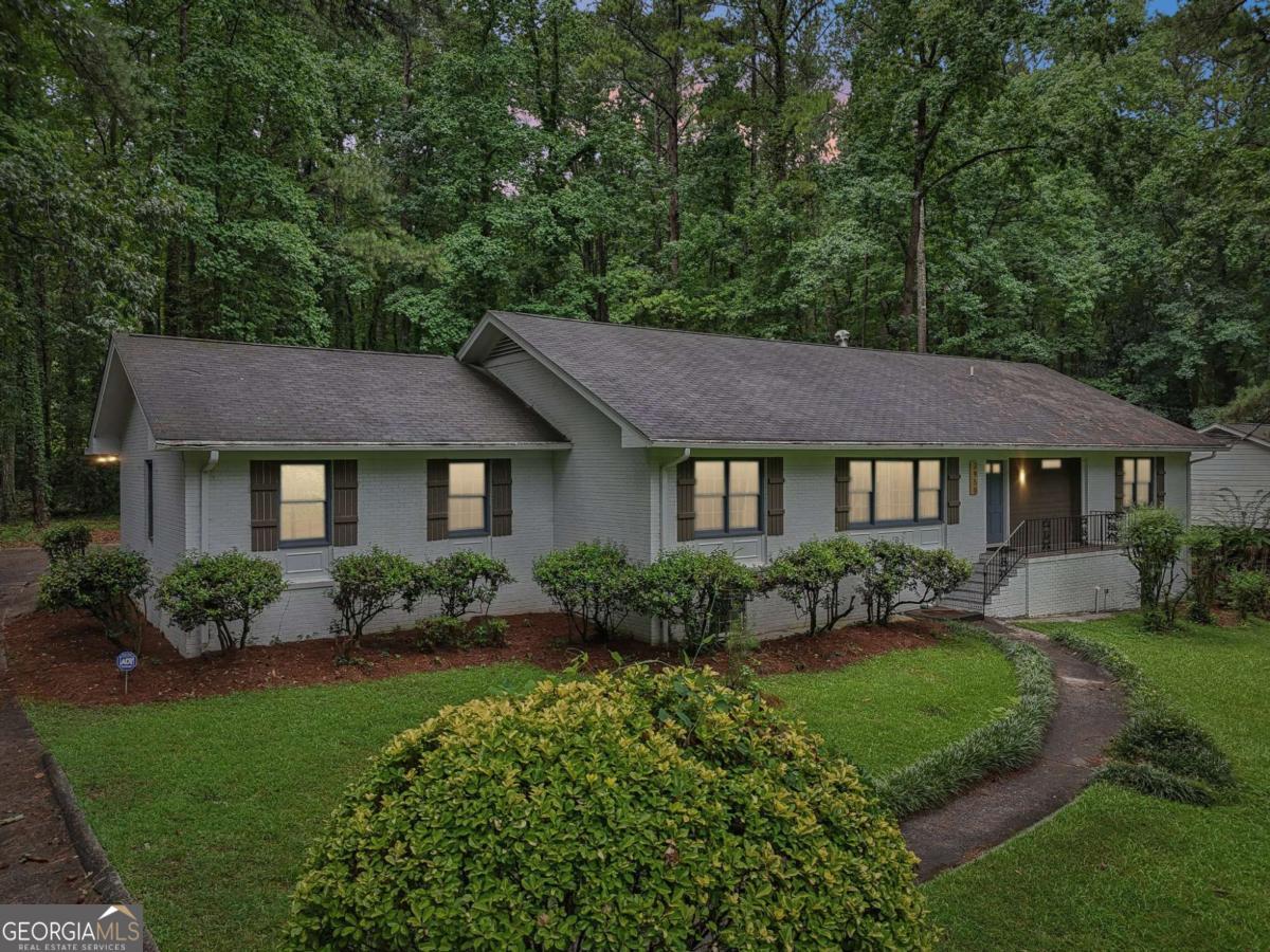 2950 Duke Of Gloucester Property Photo 78