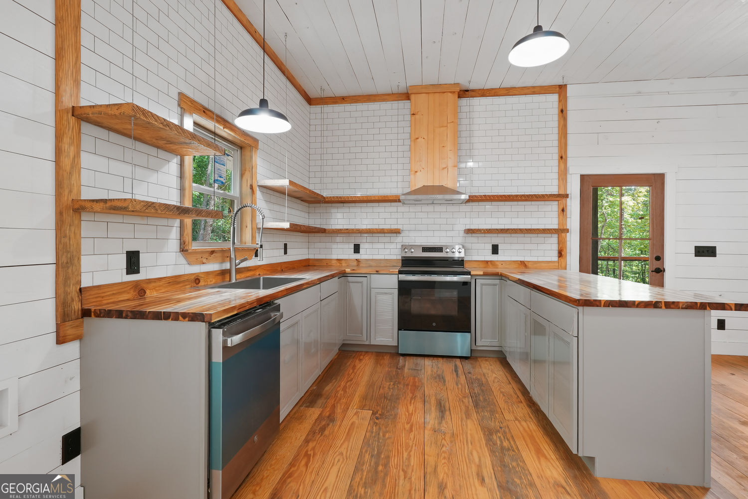 129 N Fern Cove Road Property Photo 14