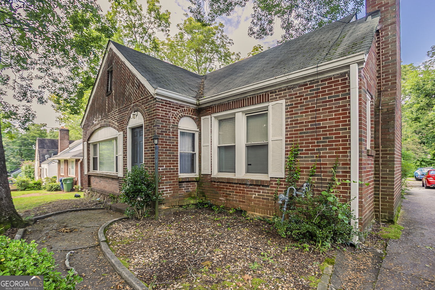 1807 Sylvan Road Sw Property Photo 2