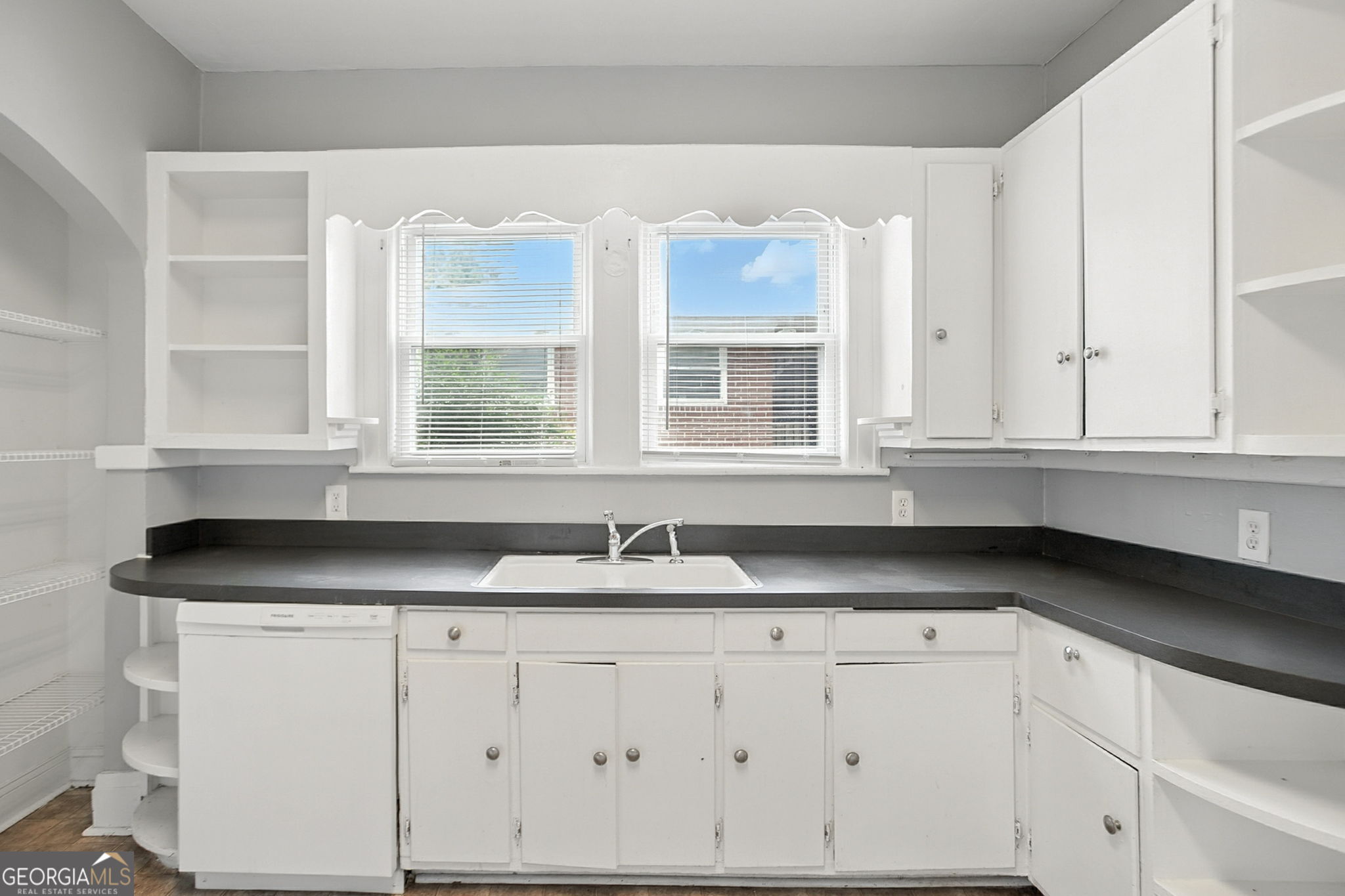 1807 Sylvan Road Sw Property Photo 19