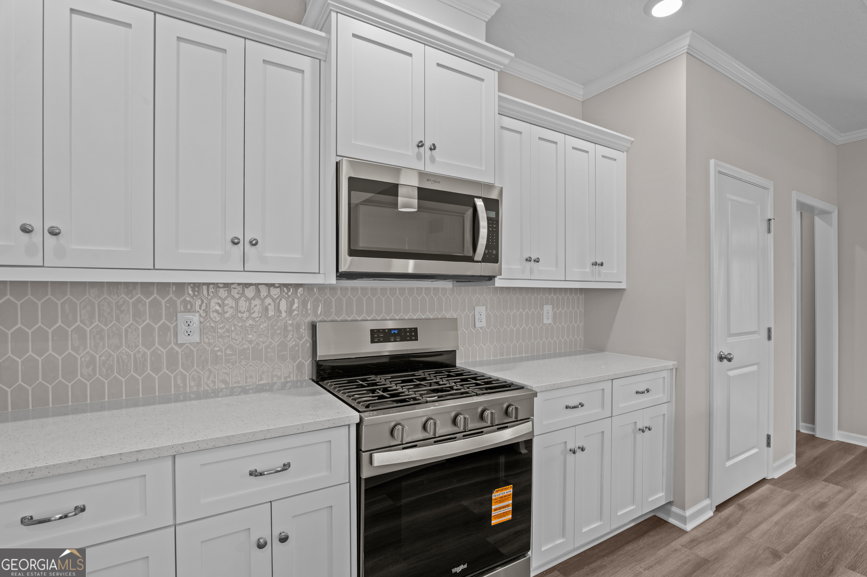 214 Dublin Loop Property Photo 8