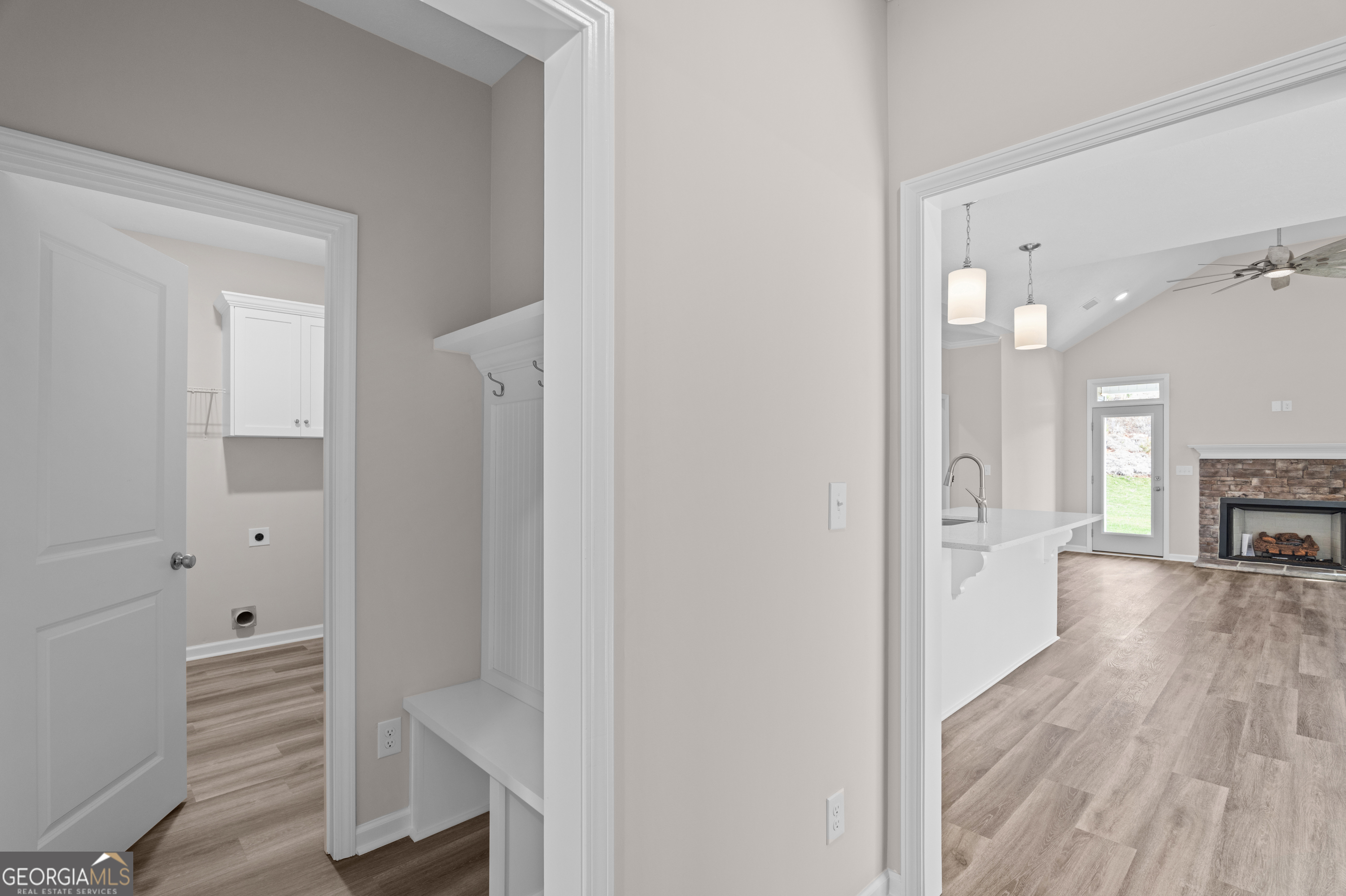 214 Dublin Loop Property Photo 13