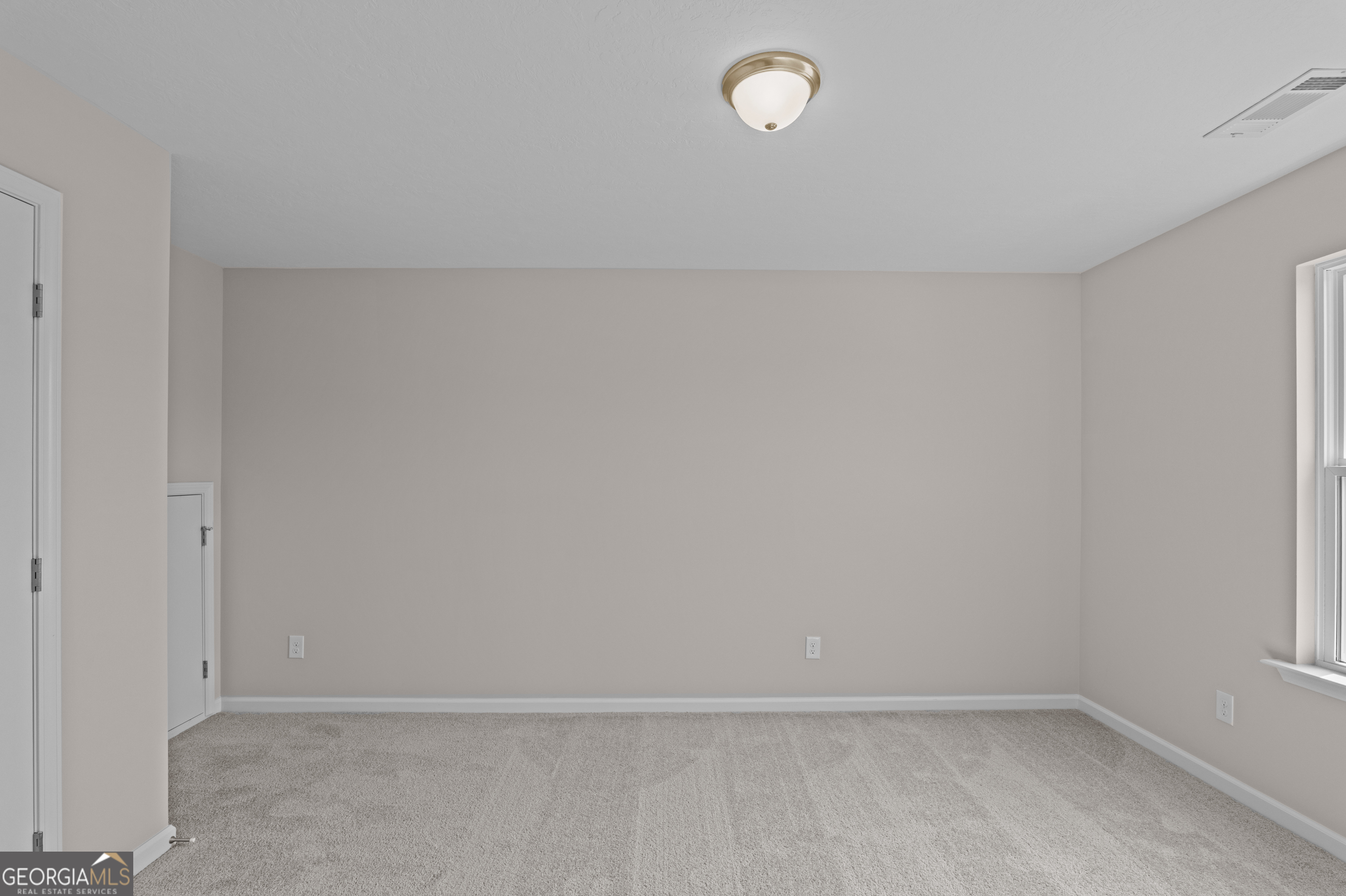 214 Dublin Loop Property Photo 22