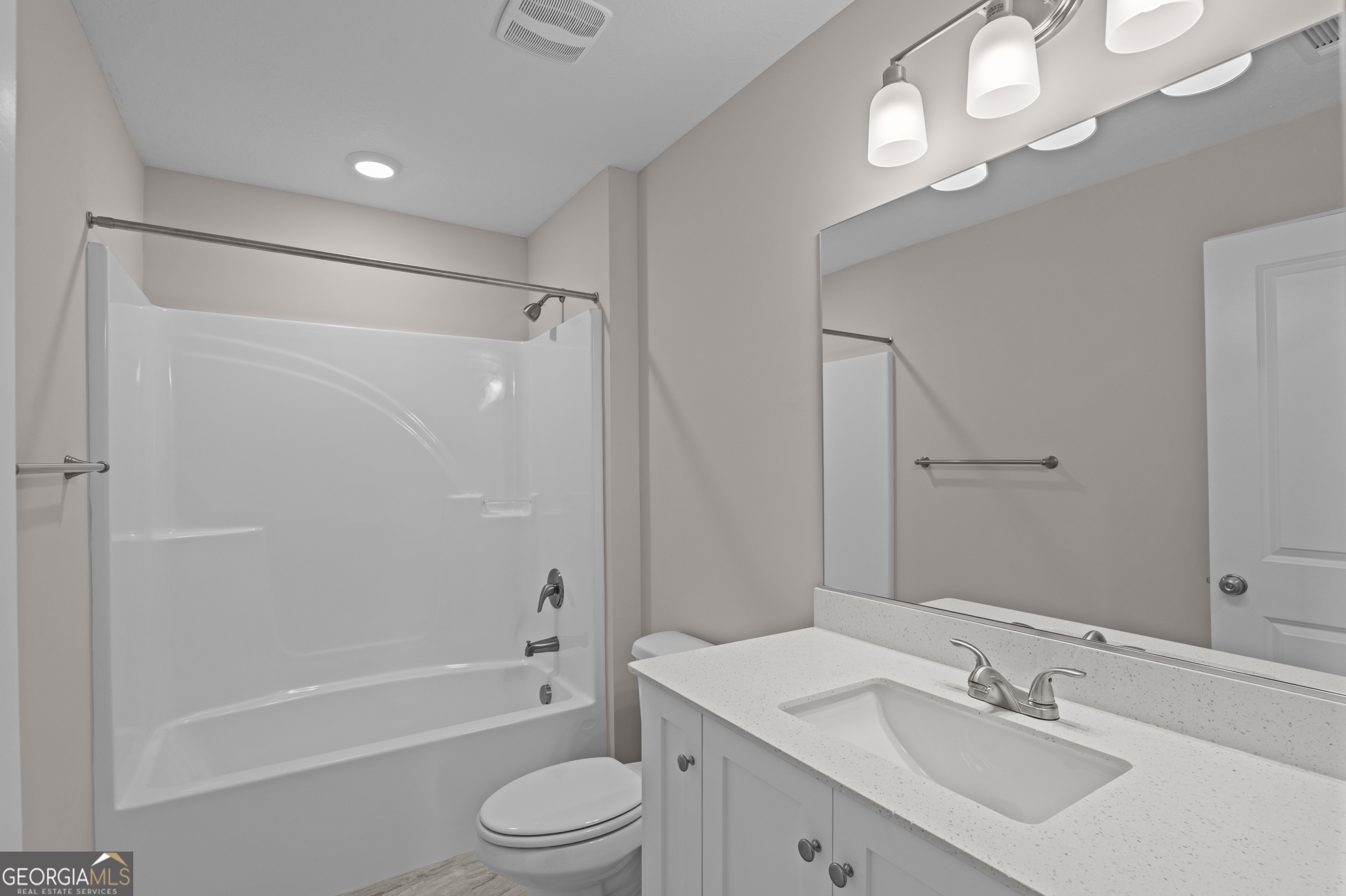 214 Dublin Loop Property Photo 25