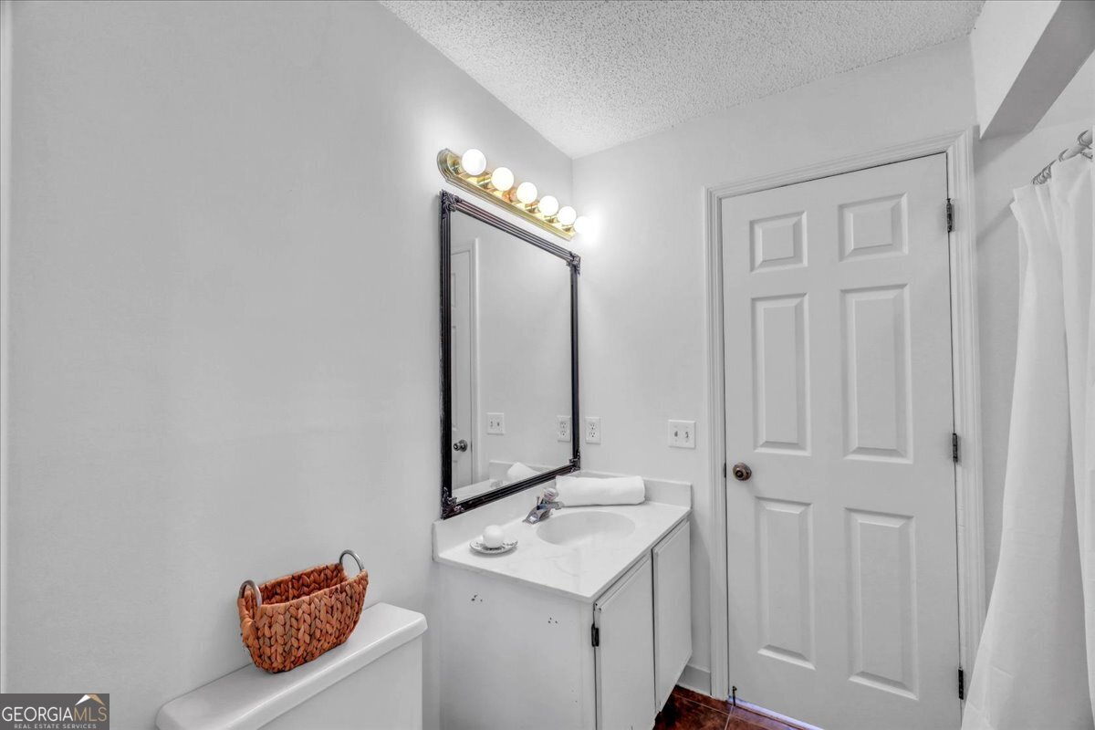 3005 River Drive # 302 Property Photo 22