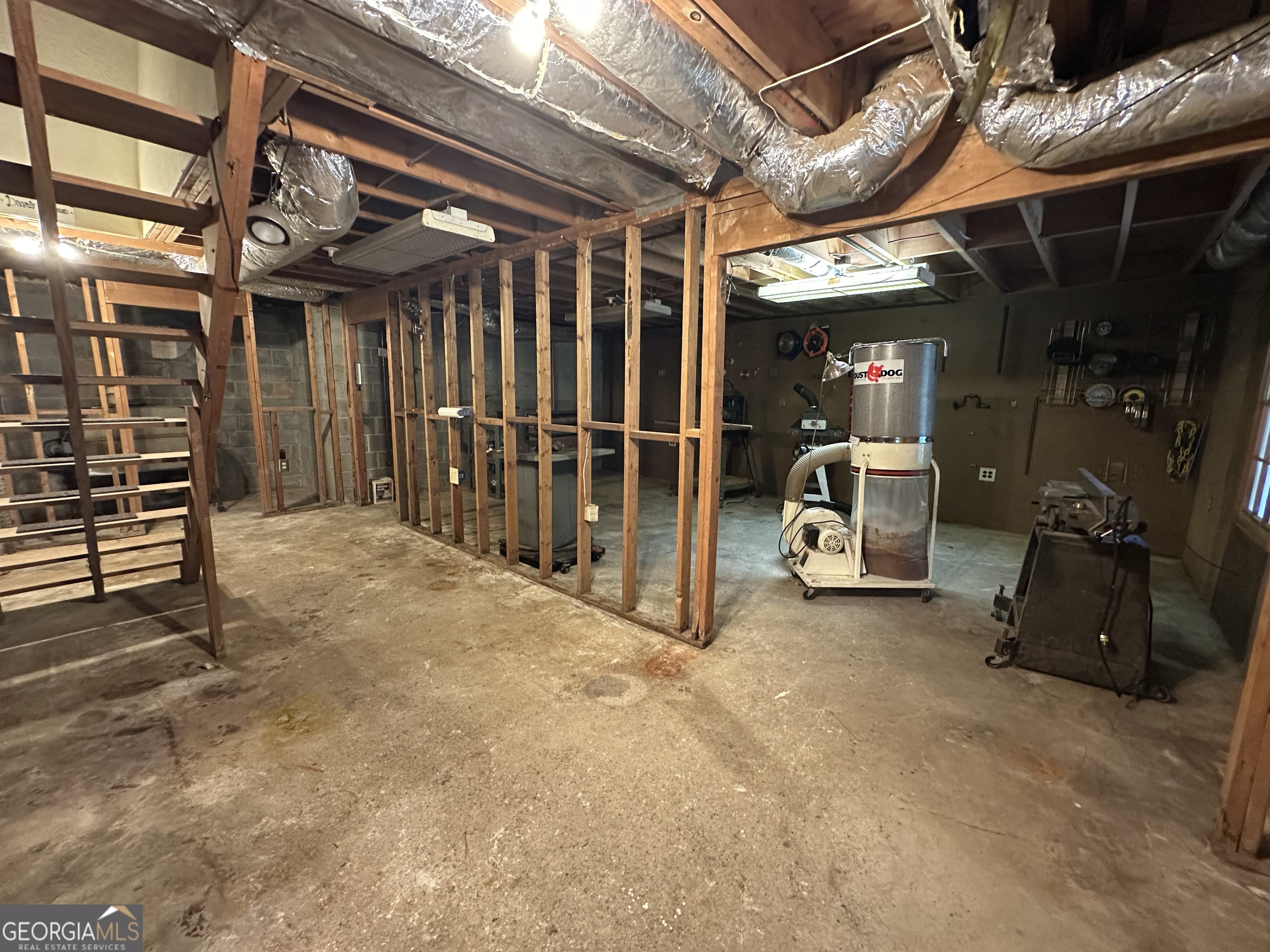 5104 Onawa Court Sw Property Photo 32