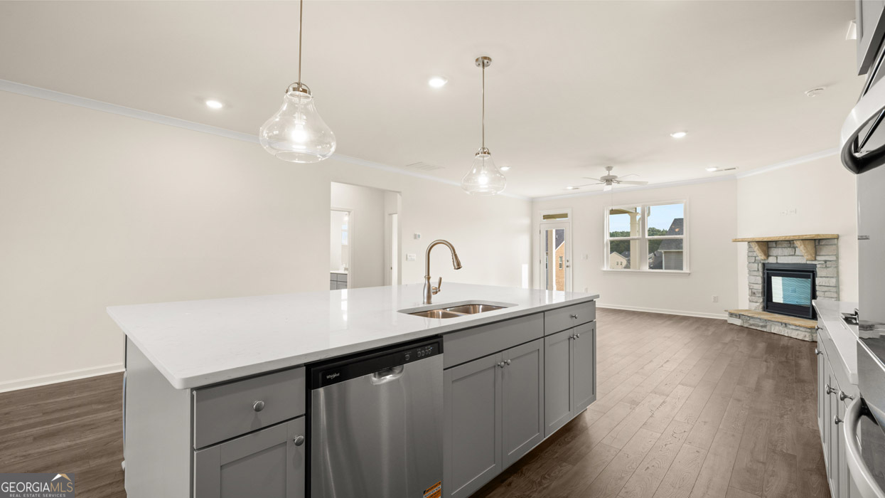 212 Umber Road Property Photo 6