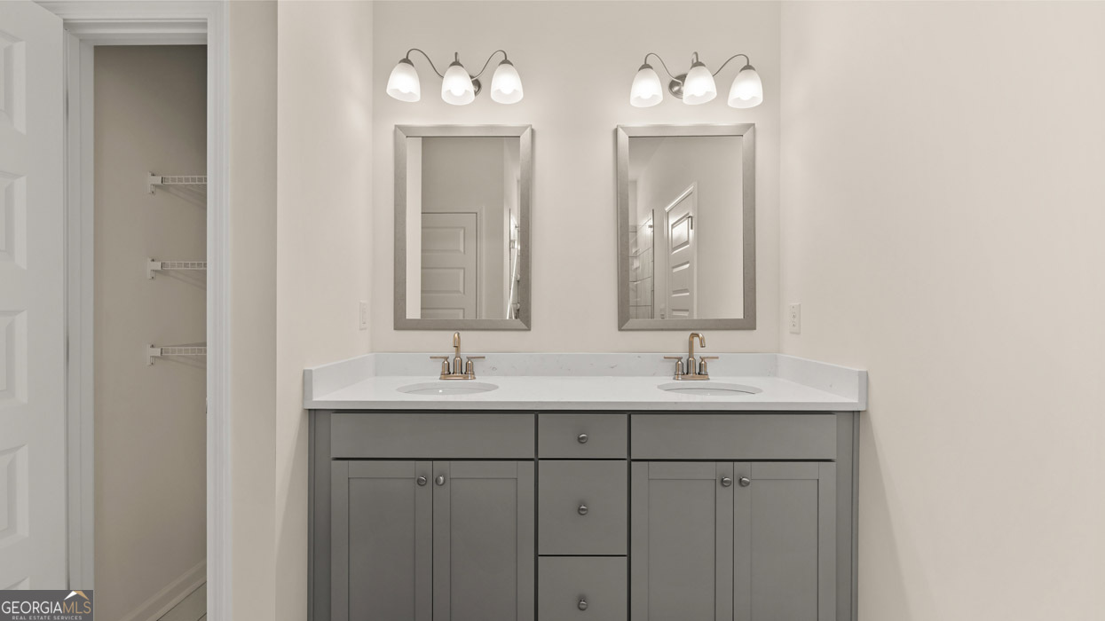212 Umber Road Property Photo 17
