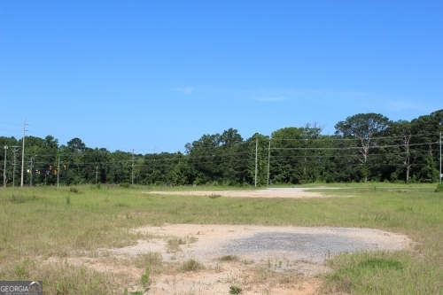 2787 Cox Road Property Photo 3