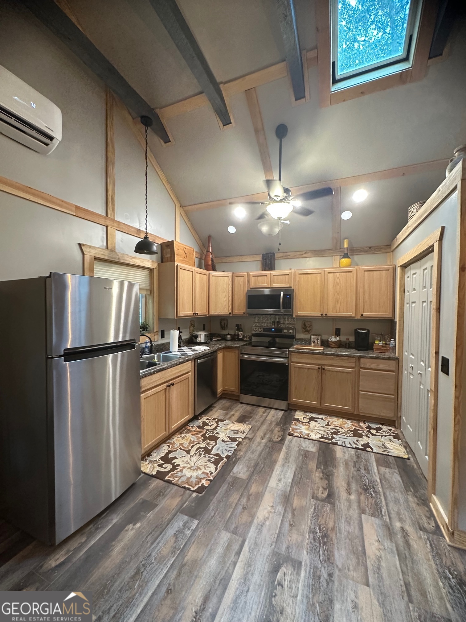 47 Cripple Creek Lane Property Photo 4