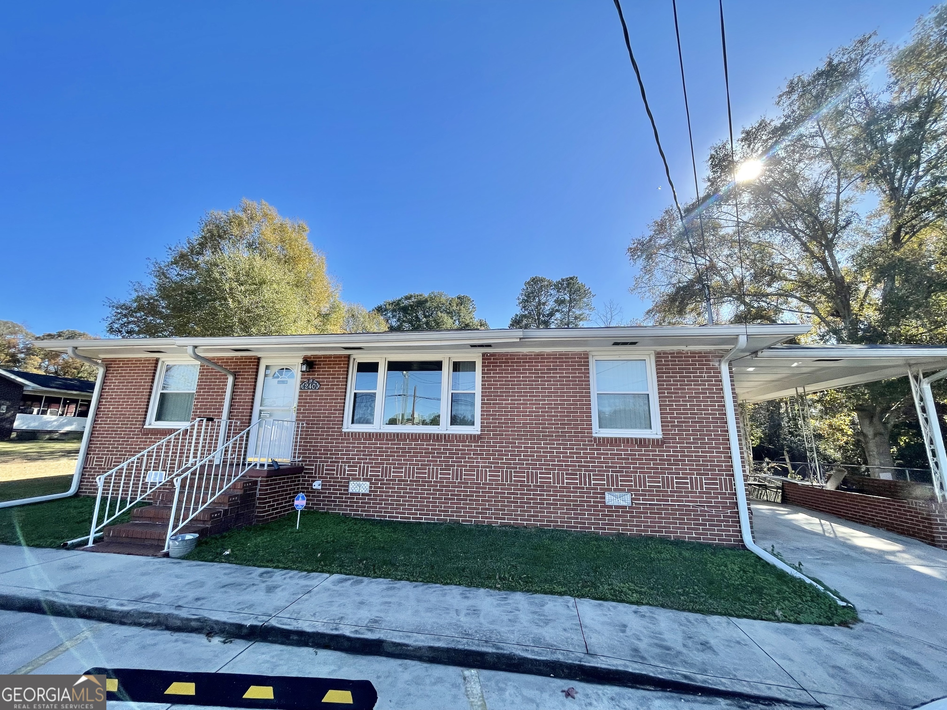 240 Airport Road Property Photo 6