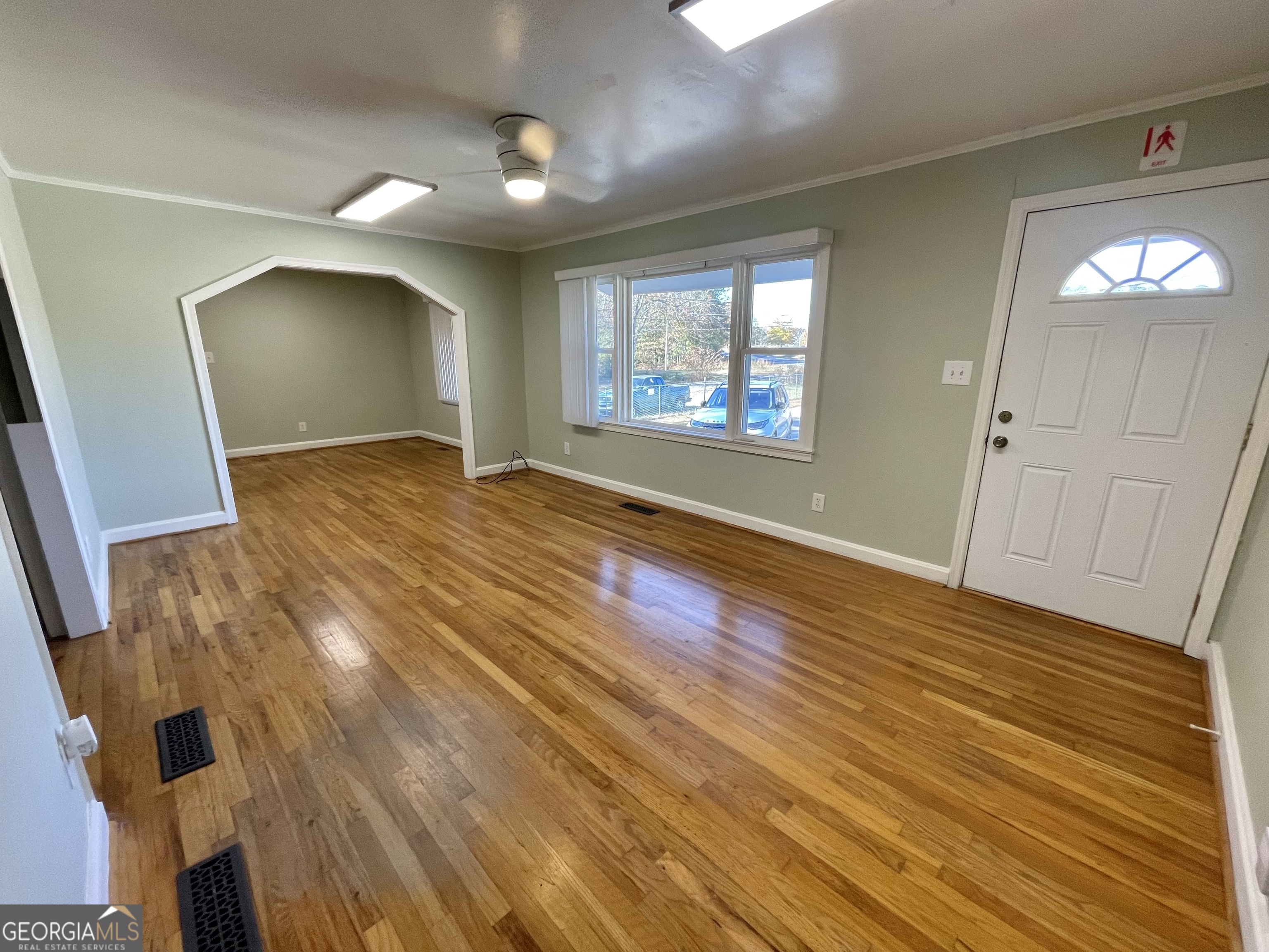 240 Airport Road Property Photo 8