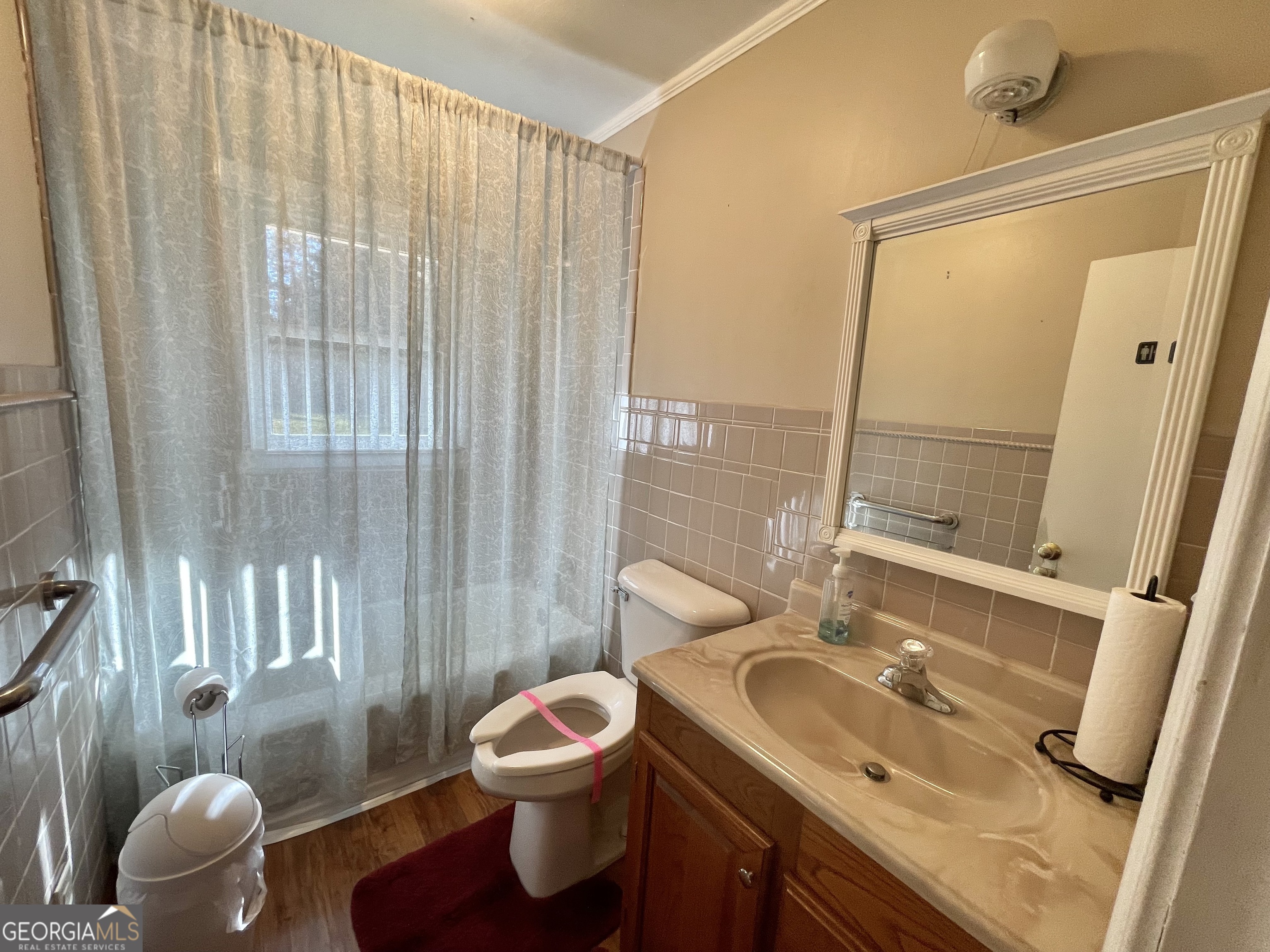 240 Airport Road Property Photo 21
