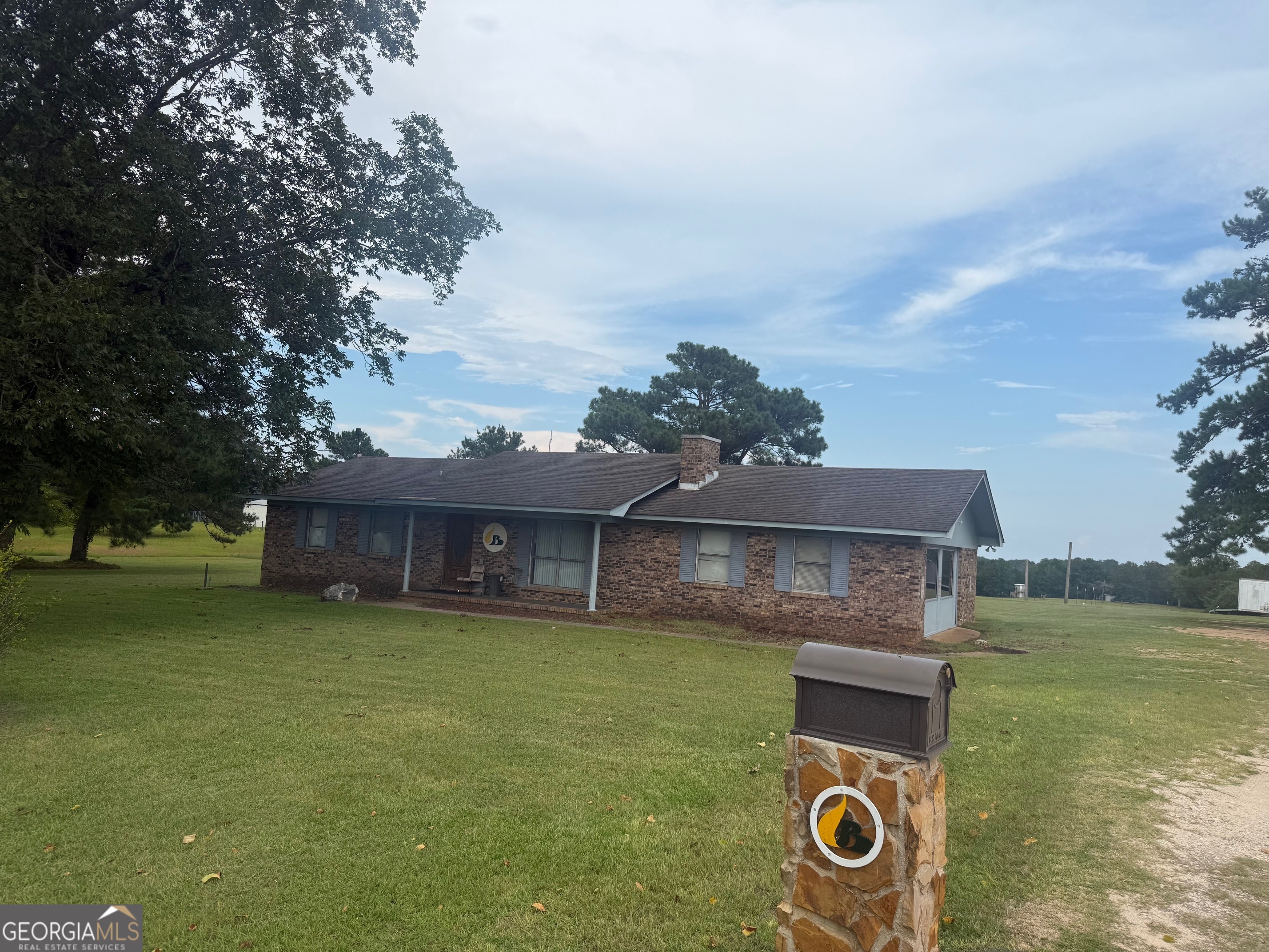 1314 Co Rd 79 S Property Photo 3